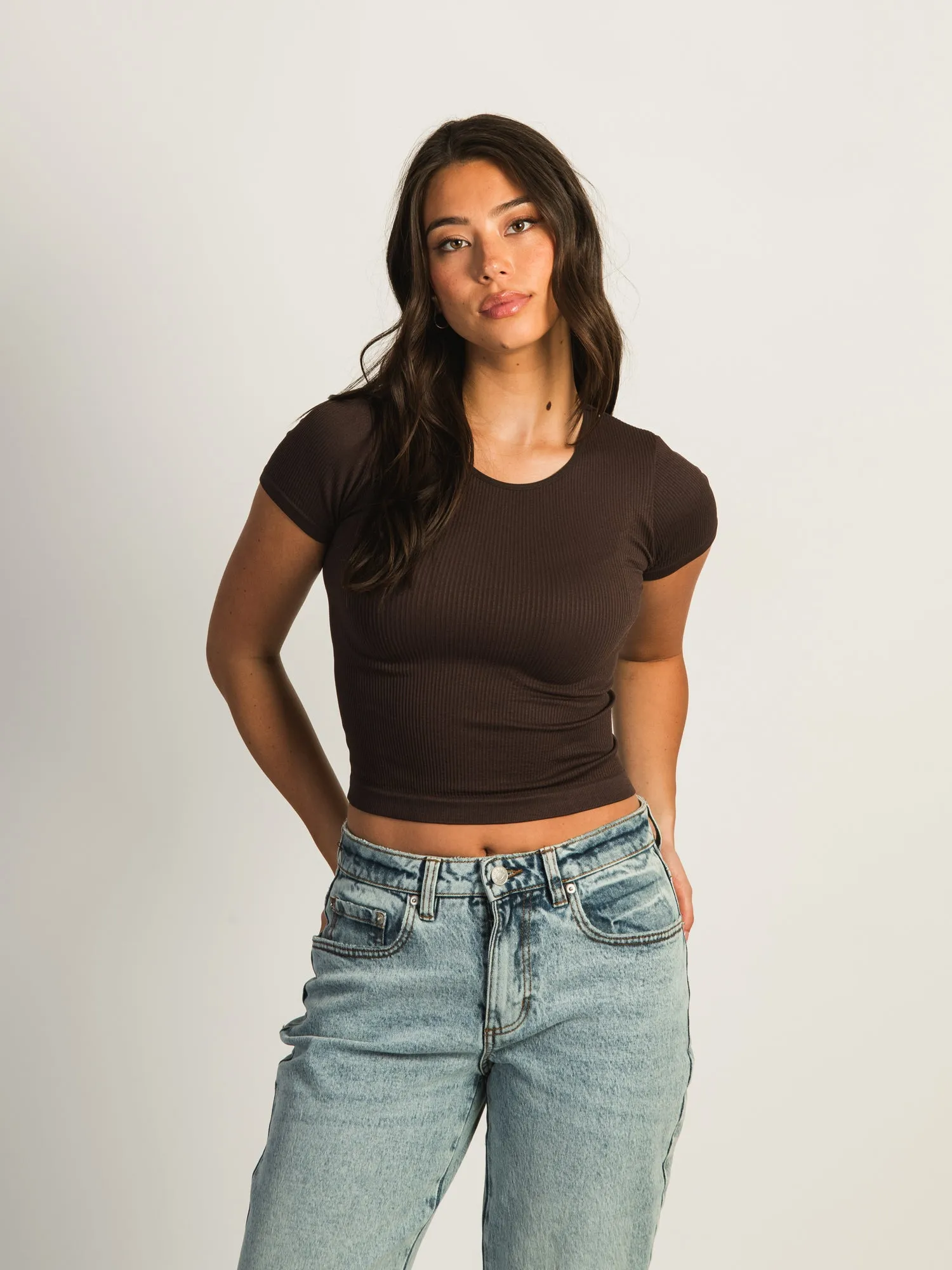 HARLOW RIBBED SEAMLESS TEE - CHOCOLATE sold by Boathouse