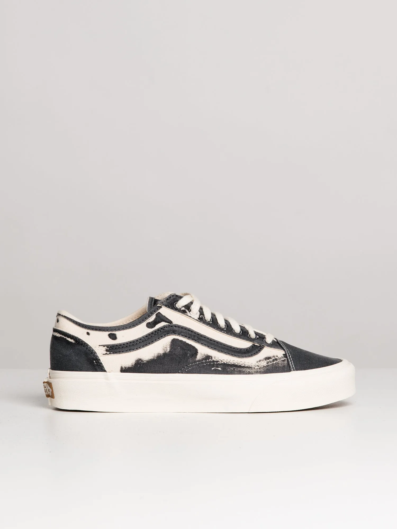 MENS VANS OLD SKOOL TAPERED SNEAKER - CLEARANCE sold by Boathouse