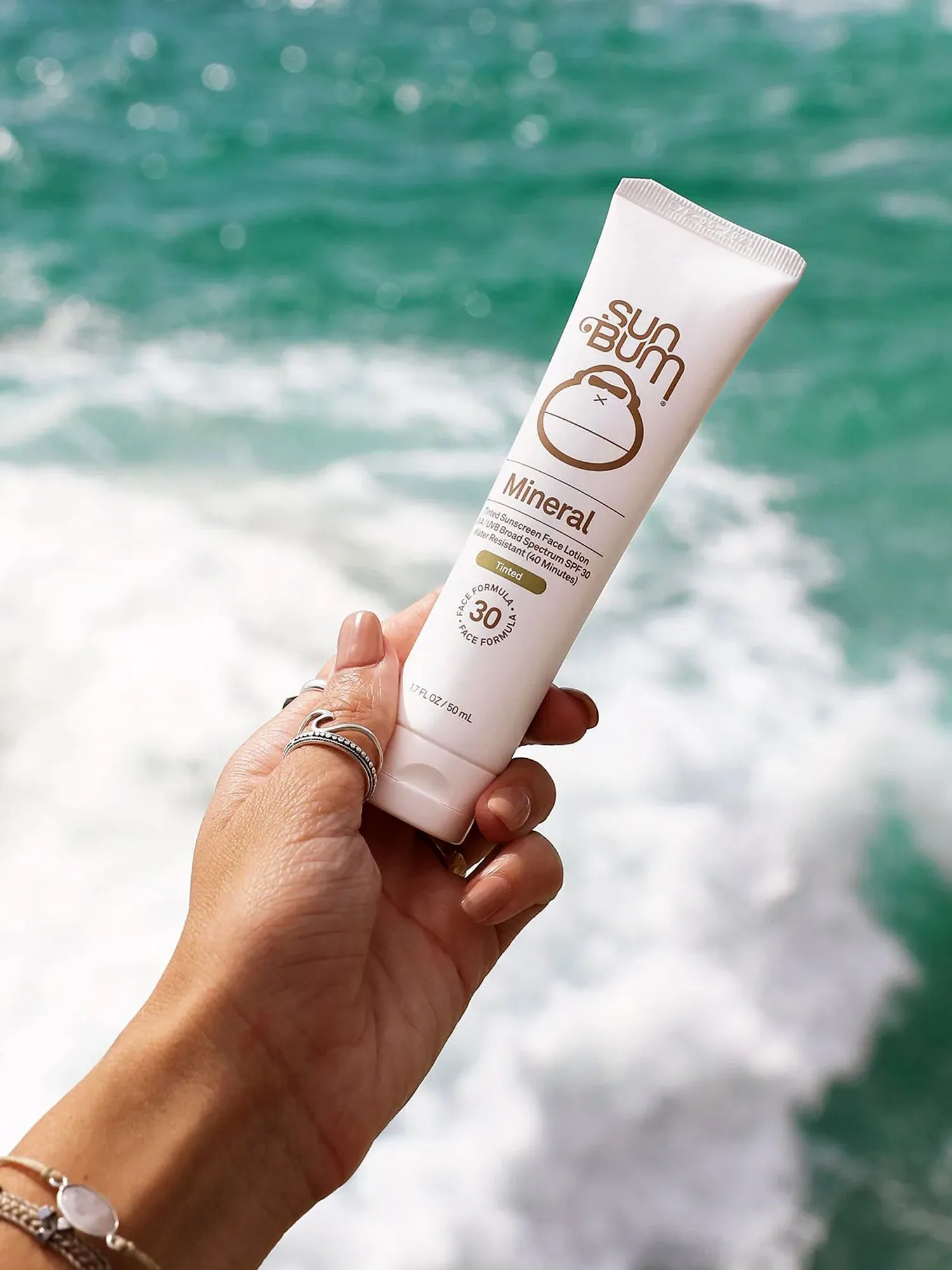 SUN BUM MINERAL TINT 30 sold by Boathouse product image thumbnail 2