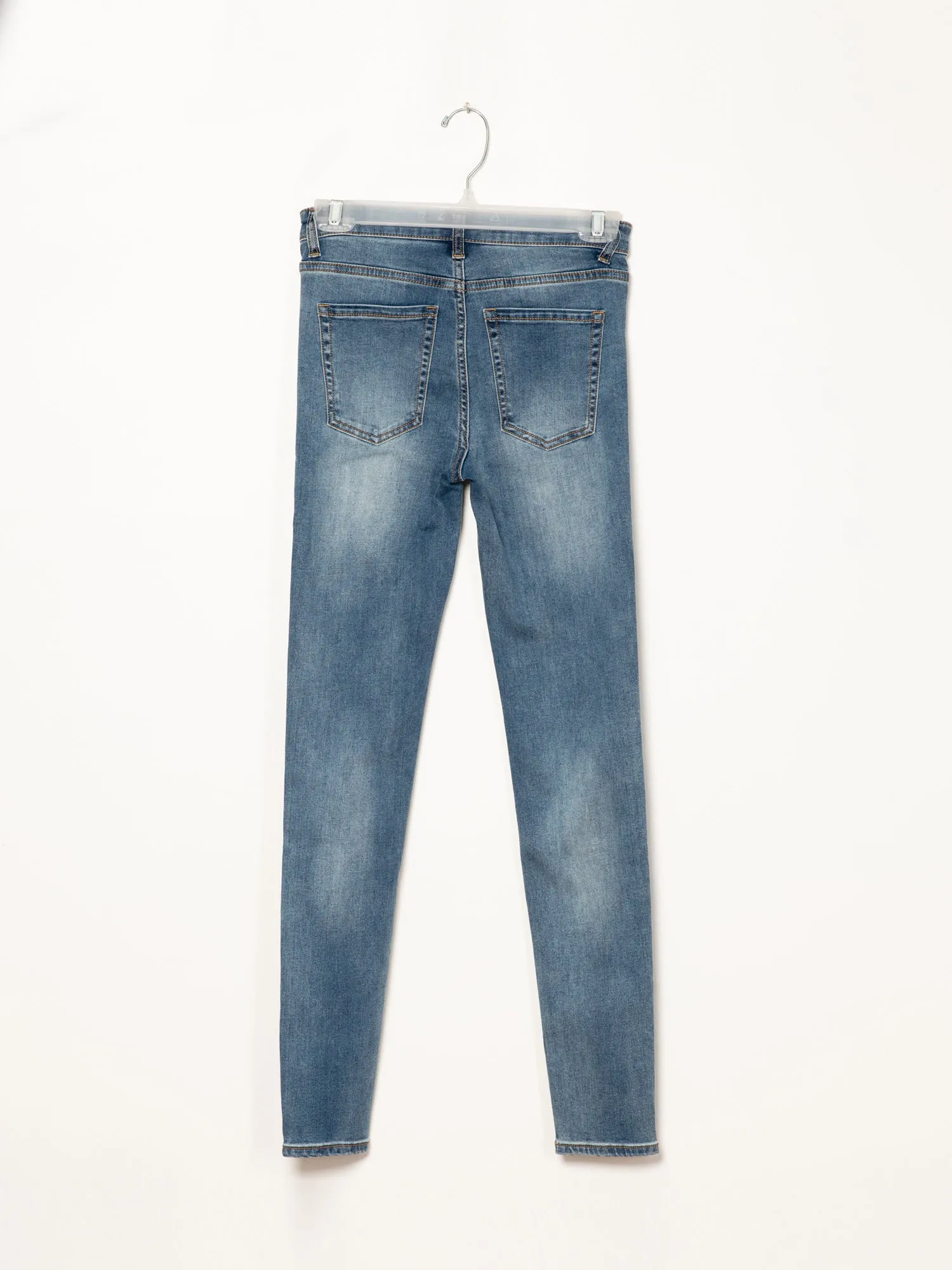 WOMENS HI-RISE SKINNY DENIM - MID - CLEARANCE sold by Boathouse product image thumbnail 4