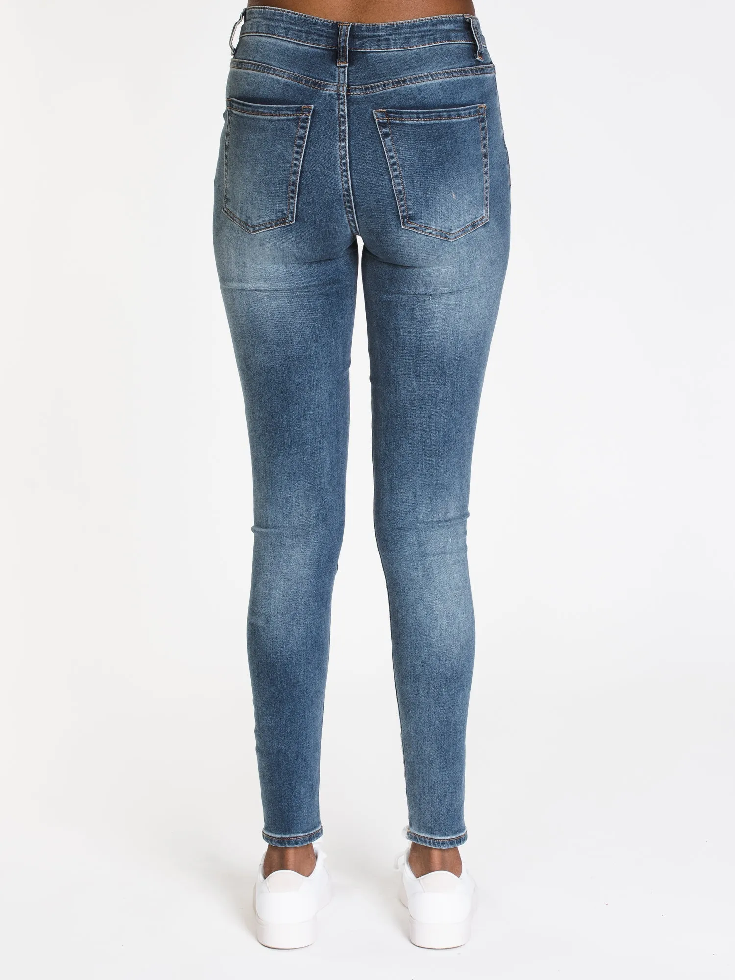 WOMENS HI-RISE SKINNY DENIM - MID - CLEARANCE sold by Boathouse product image thumbnail 2