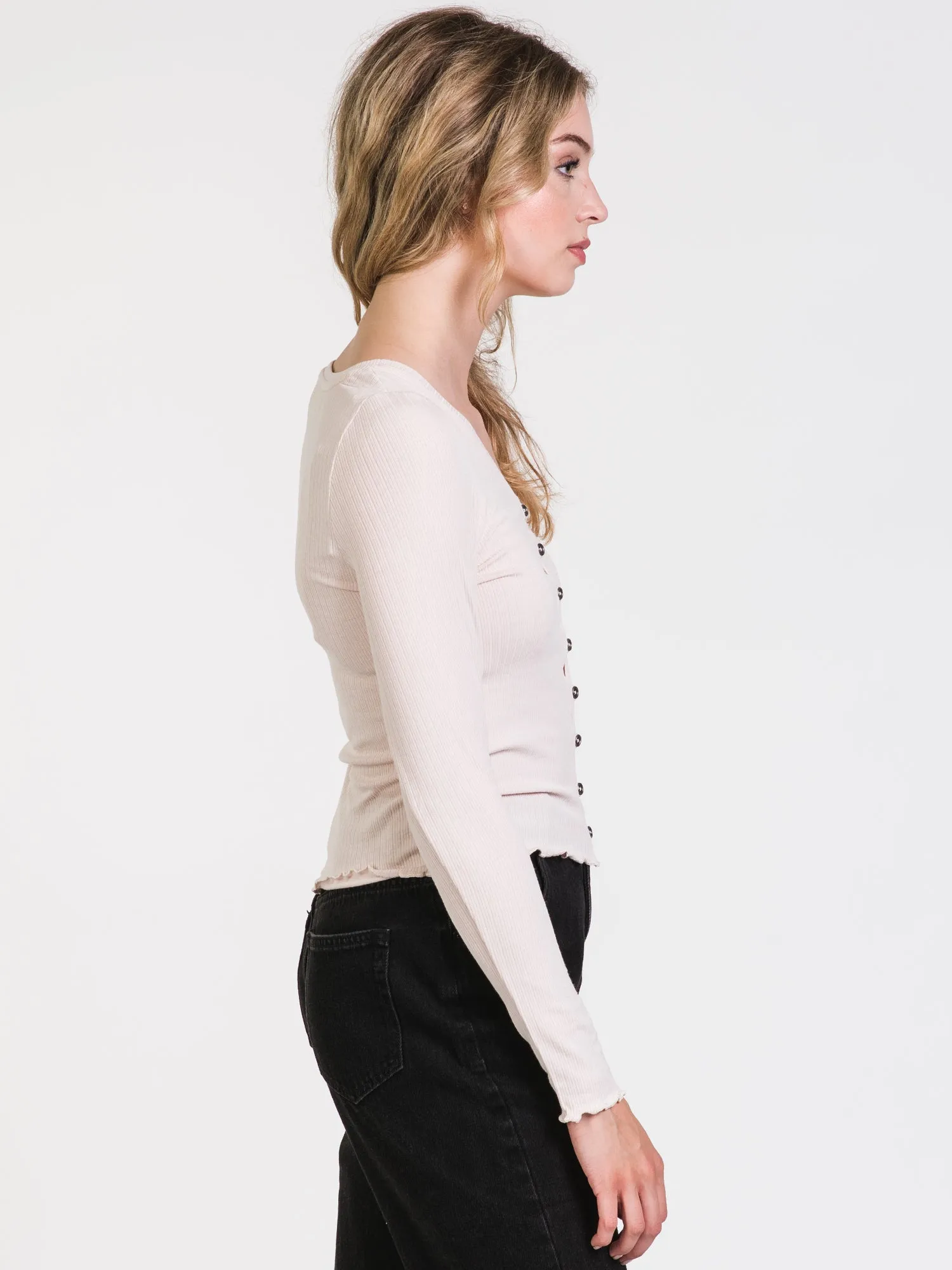 HARLOW HELEN LONG SLEEVE BUTTON UP - CLEARANCE sold by Boathouse product image thumbnail 3
