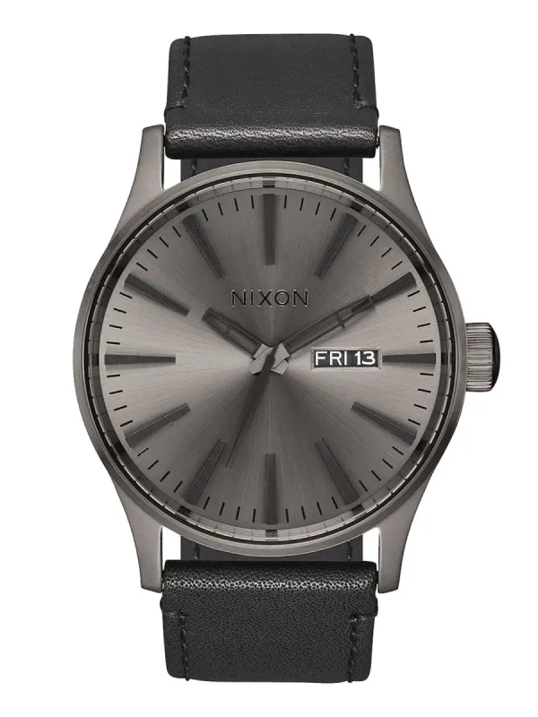NIXON SENTRY LEATHER - GUNMETAL/BLACK WATCH sold by Boathouse