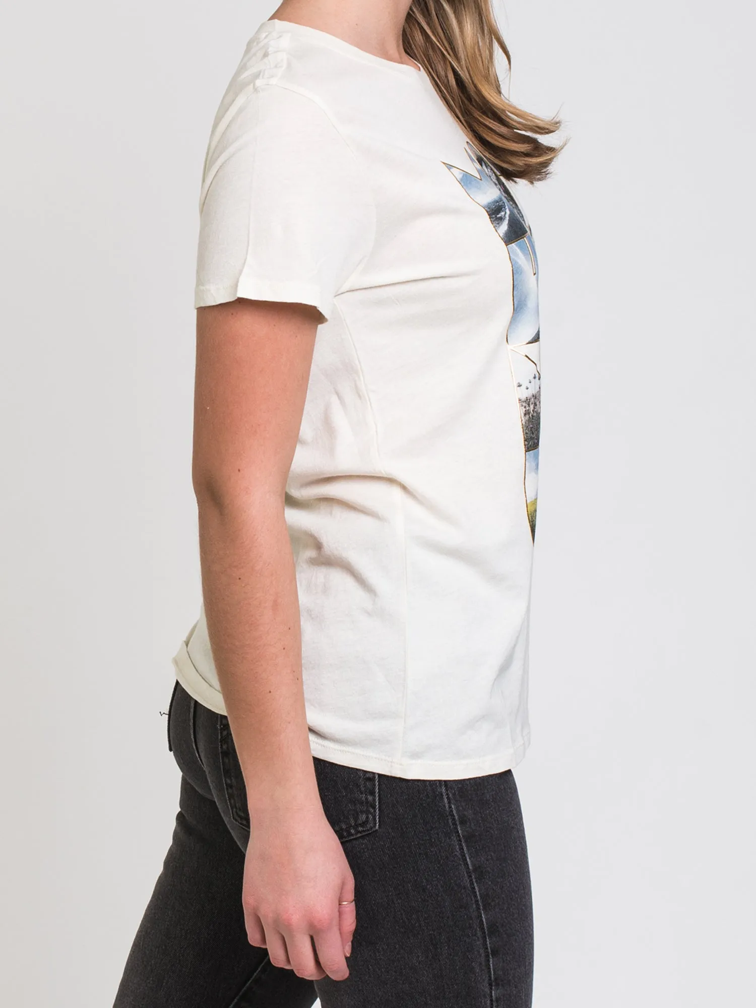 GUESS MOTHER NATURE SHORT SLEEVE TEE - CLEARANCE sold by Boathouse product image thumbnail 3