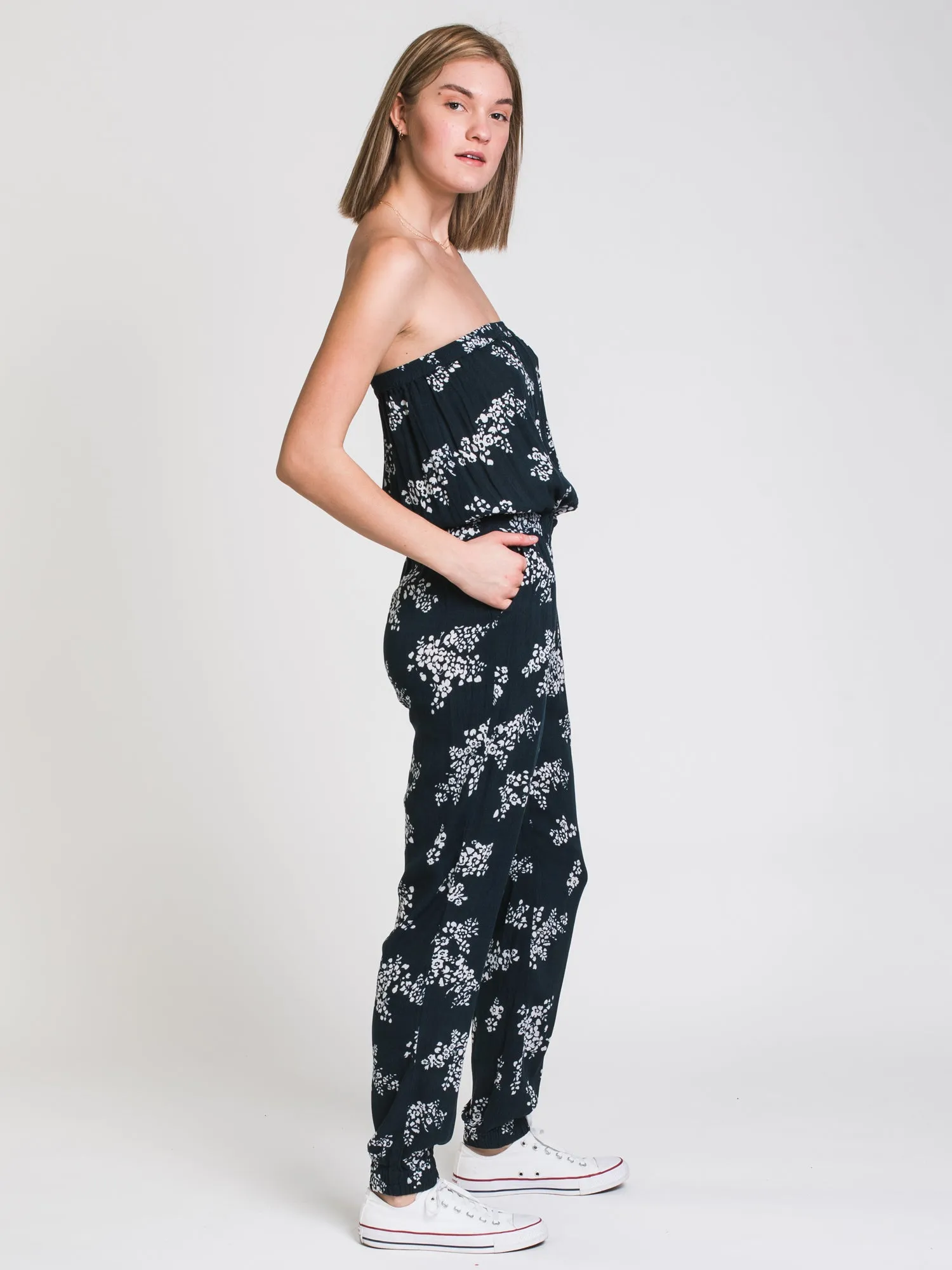 HARLOW ELLIE PRINTED TUBE JUMPSUIT - CLEARANCE sold by Boathouse product image thumbnail 3