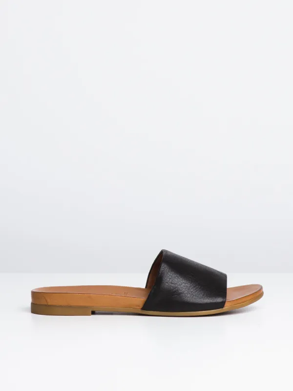 WOMENS OKER SEMA SANDALS - CLEARANCE sold by Boathouse