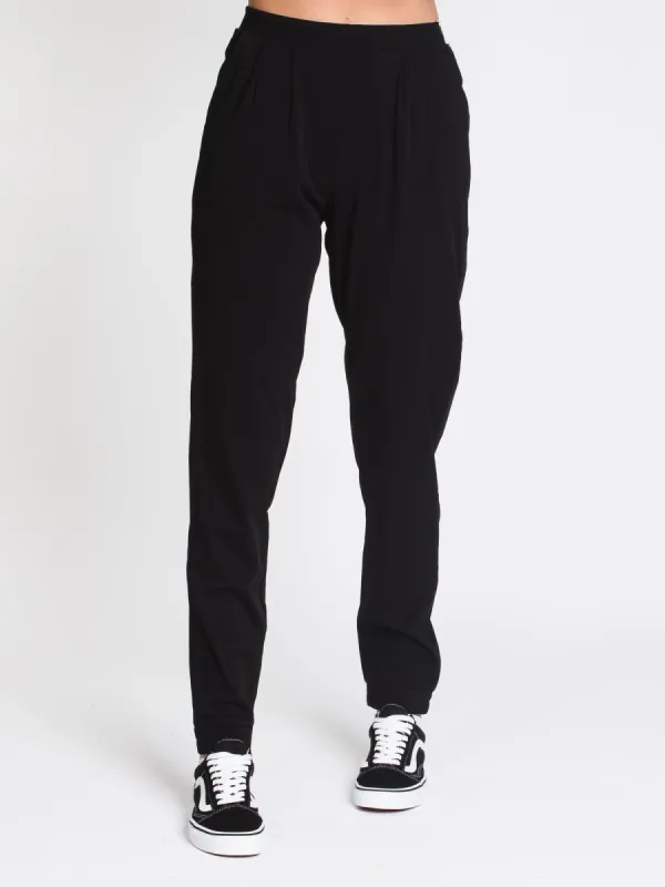 HARLOW GEMMA PANT - BLACK - CLEARANCE sold by Boathouse