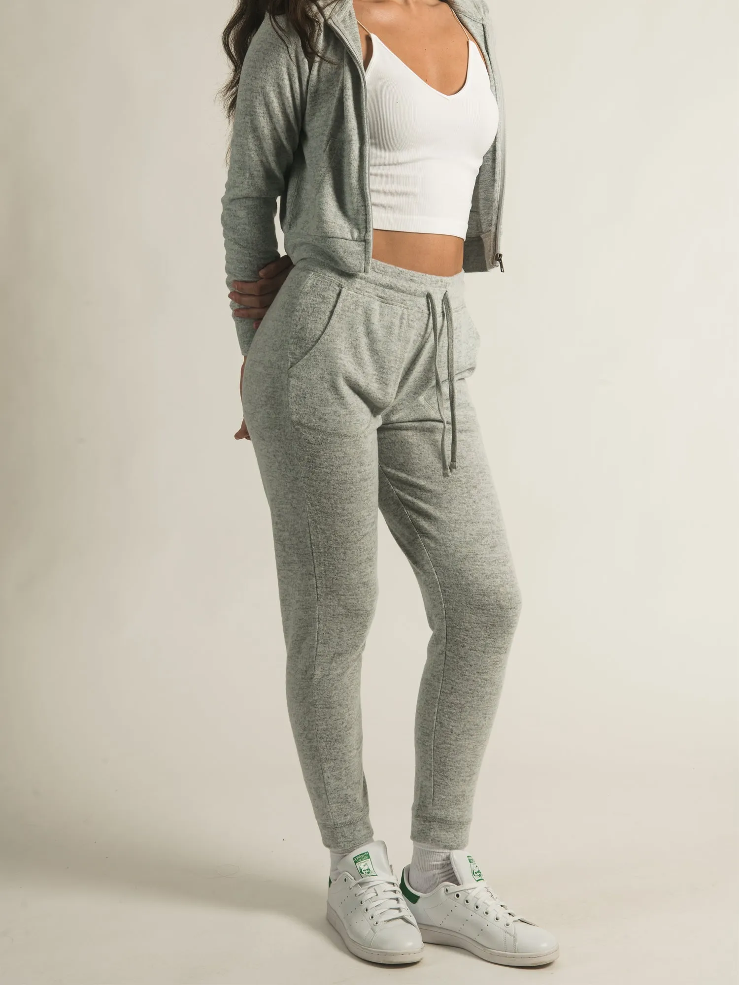 HARLOW OLIVE PLUSH JOGGER - CLEARANCE sold by Boathouse