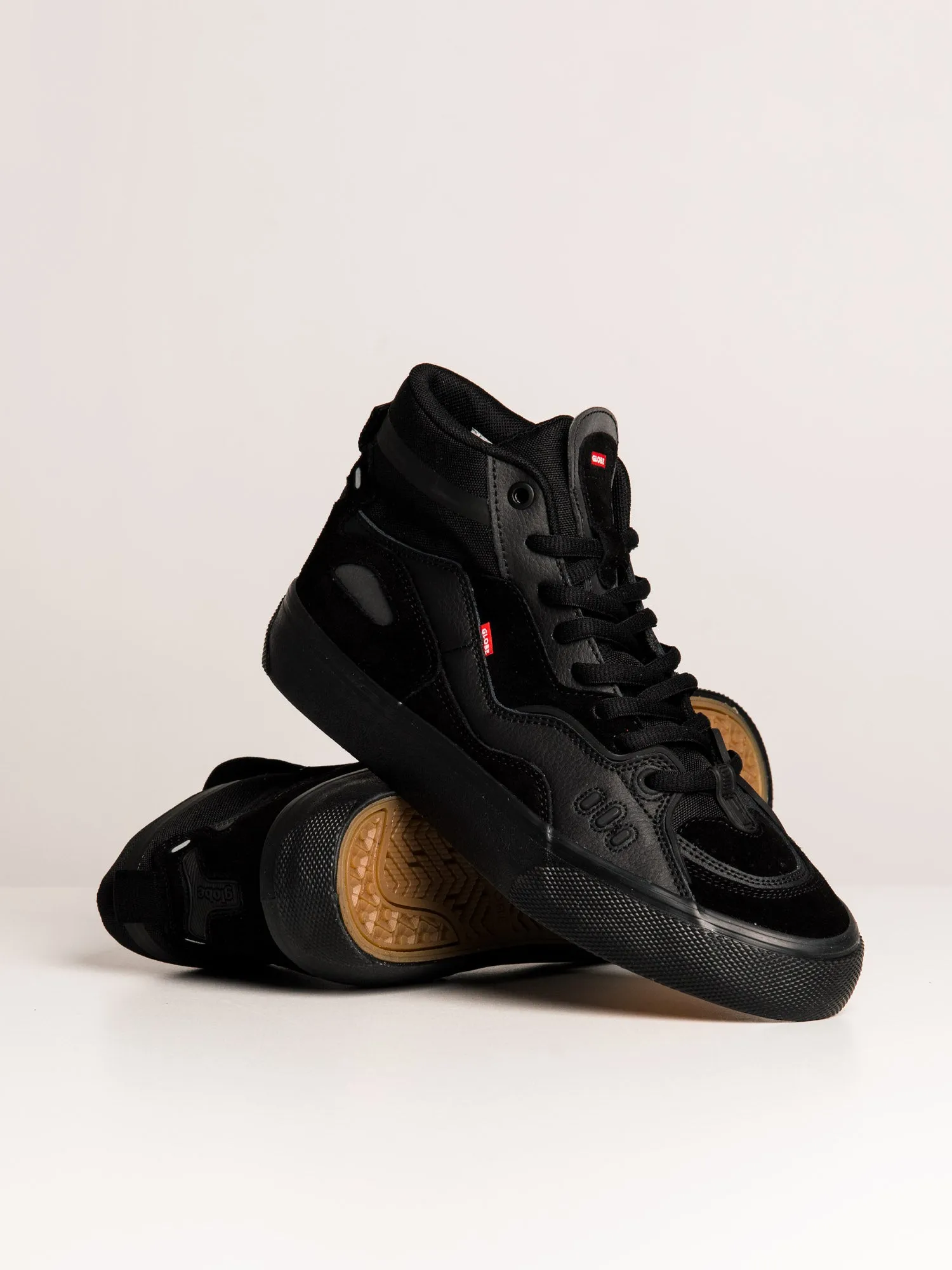MENS GLOBE DIMENSION SNEAKER - CLEARANCE sold by Boathouse product image thumbnail 2