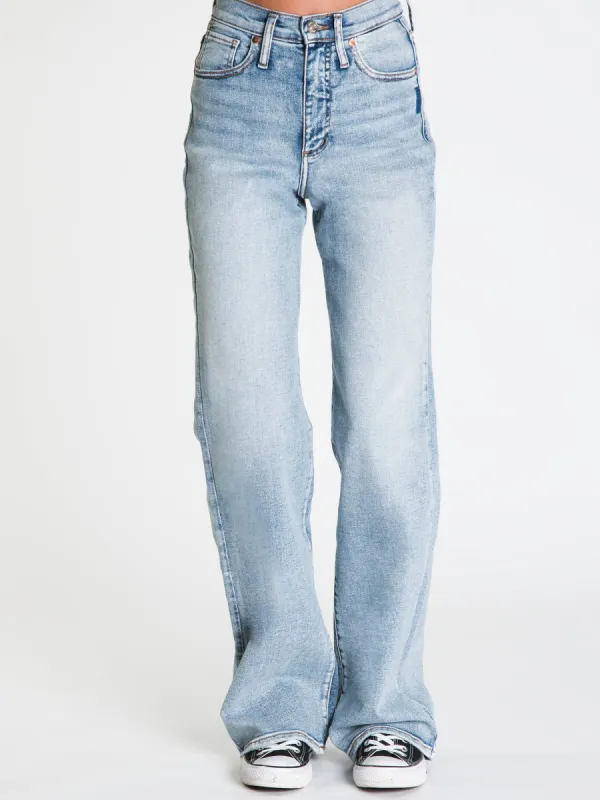SILVER JEANS 33" HIGH RISE HIGHLY DESIRABLE JEAN - CLEARANCE sold by Boathouse