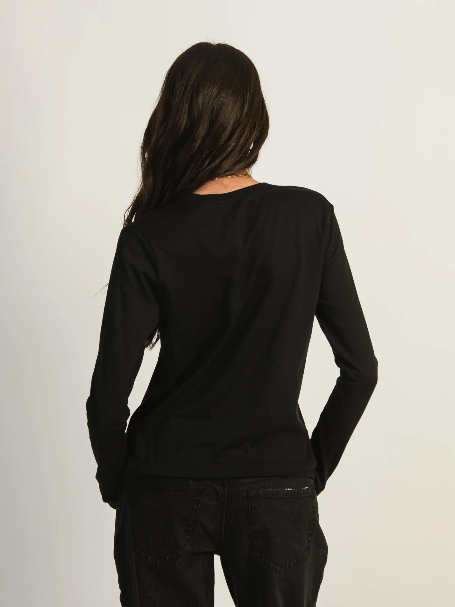 NIKE SPORTSWEAR CLUB LONG SLEEVE TEE sold by Boathouse product image thumbnail 3