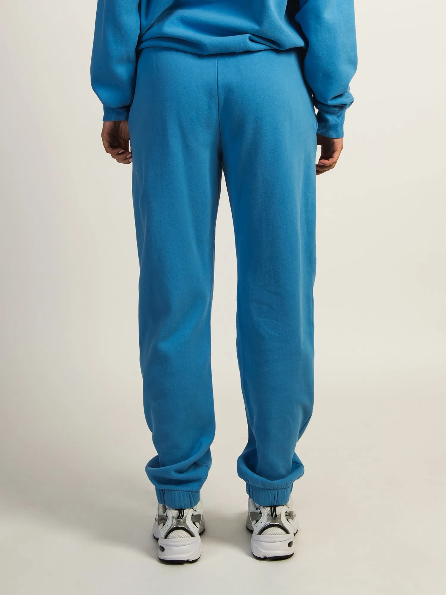 HARLOW JORDANA RELAXED SWEATPANT - ELECTRIC BLUE sold by Boathouse product image thumbnail 5