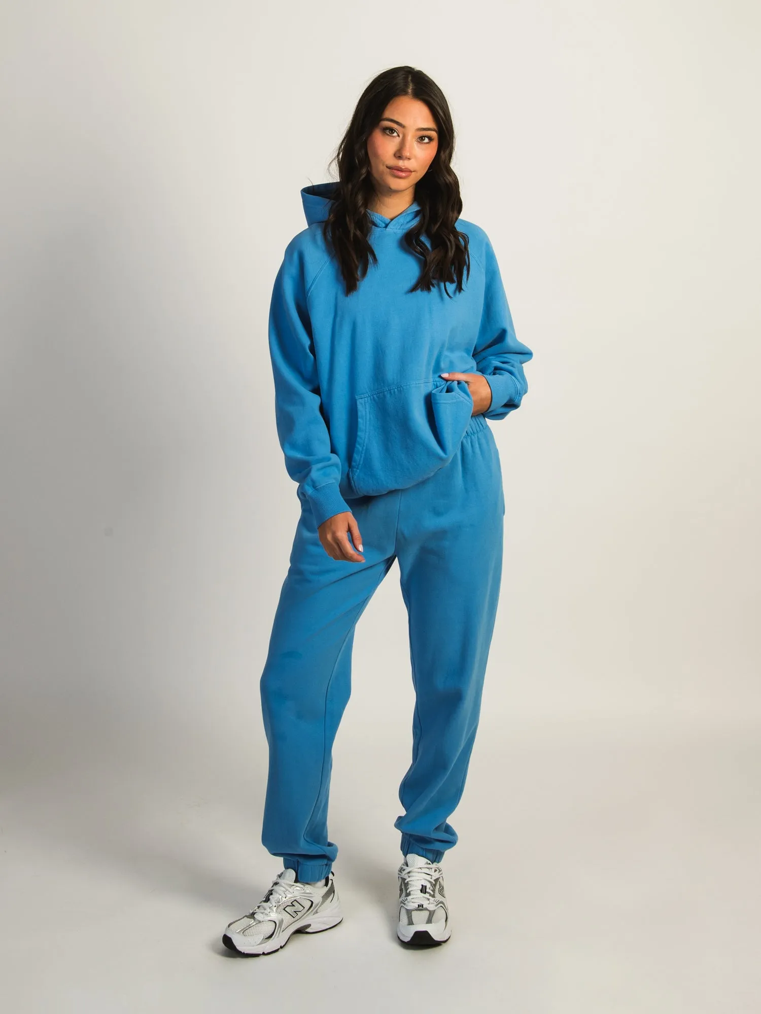 HARLOW JORDANA RELAXED SWEATPANT - ELECTRIC BLUE sold by Boathouse product image thumbnail 3