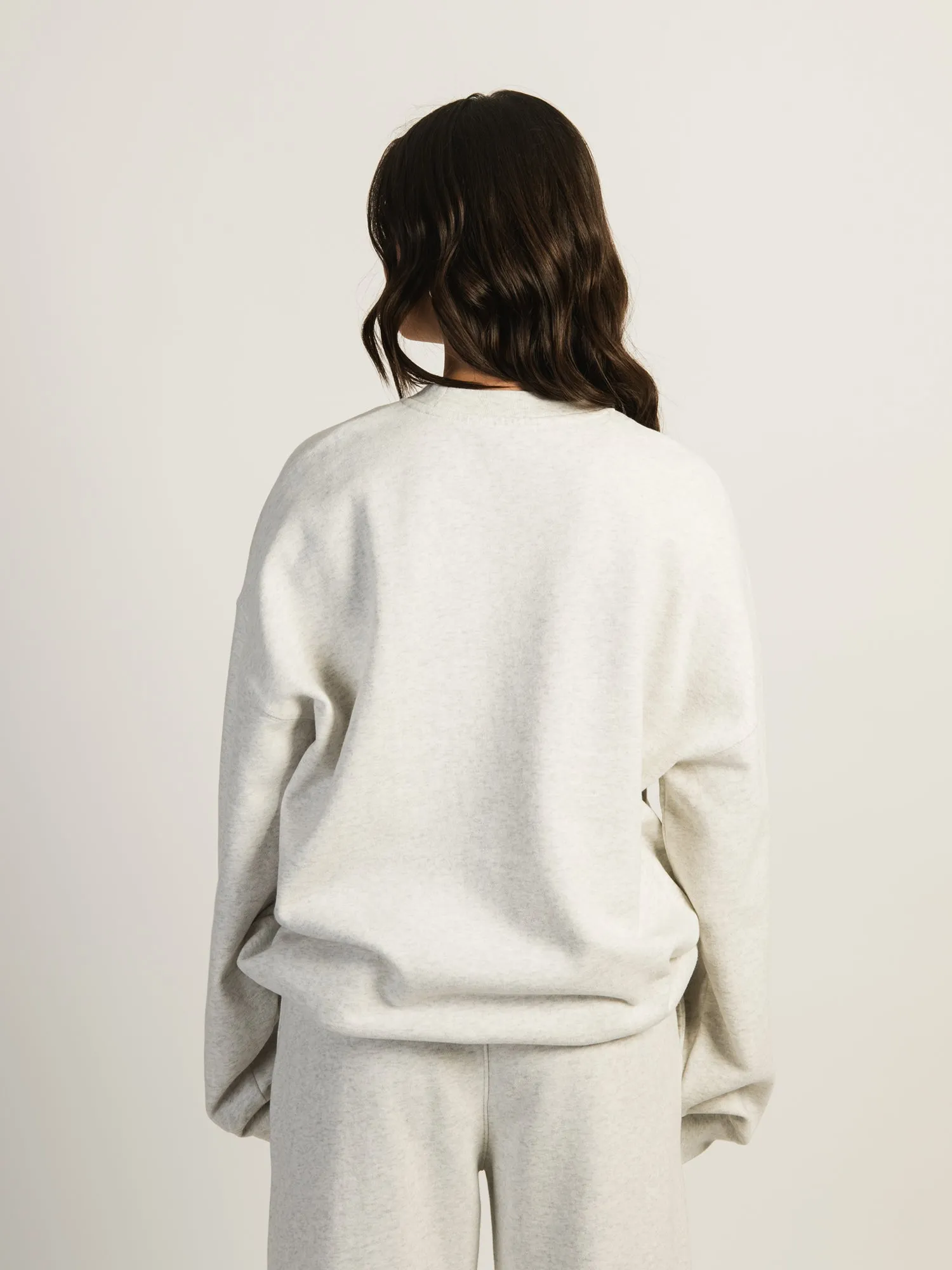 HARLOW MICHELLE PRINT CREWNECK - LONG BEACH sold by Boathouse product image thumbnail 3