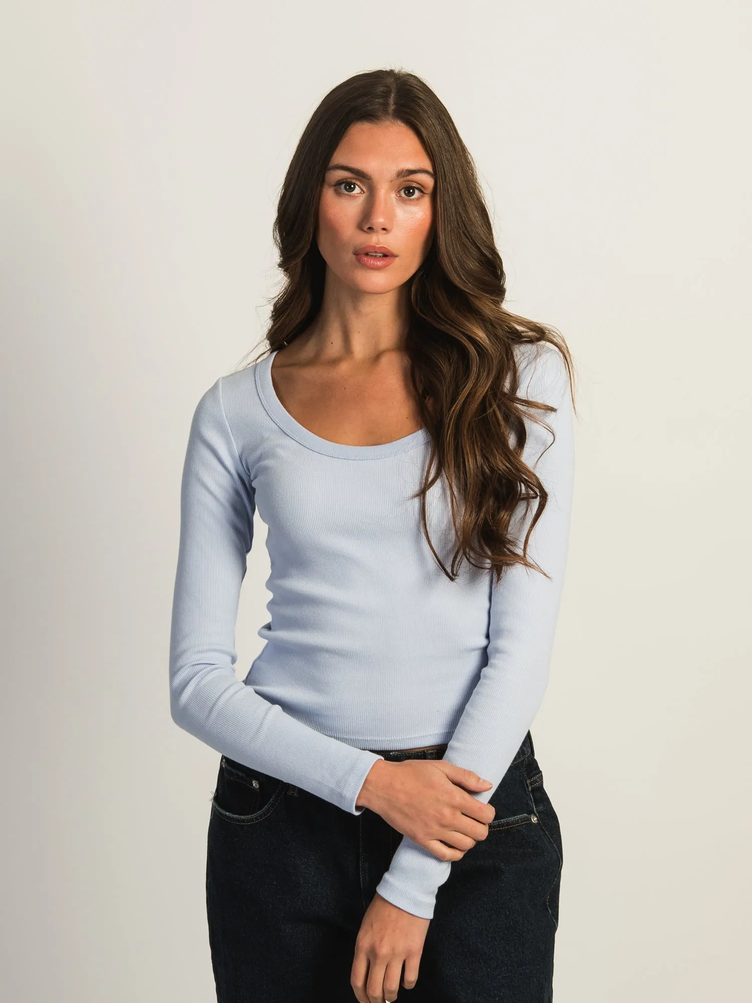 HARLOW ESSENTIAL LONG SLEEVE SCOOPNECK - PERIWINKLE sold by Boathouse product image thumbnail 2