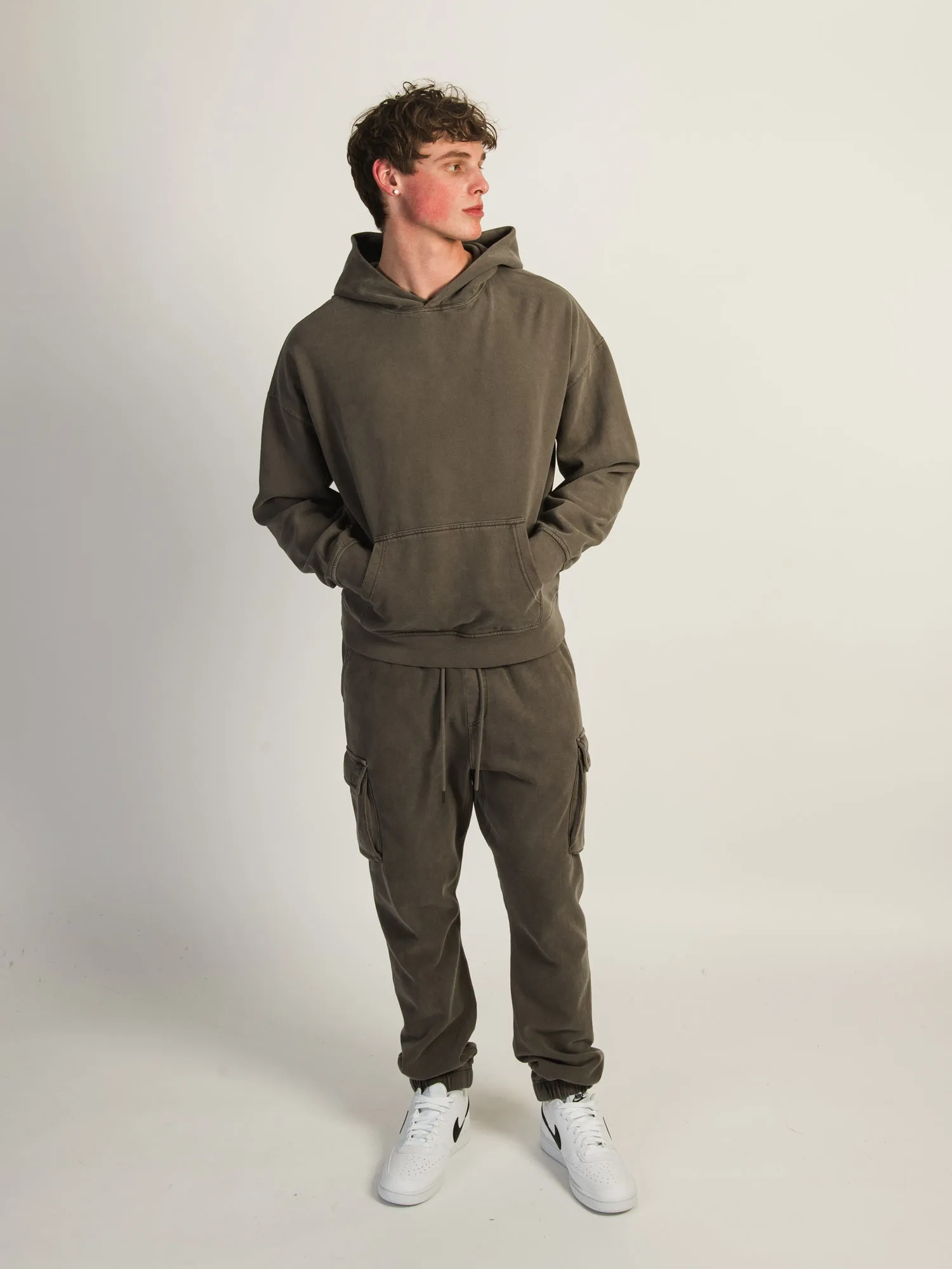 KOLBY VINTAGE WASH CARGO - IRON sold by Boathouse product image thumbnail 2