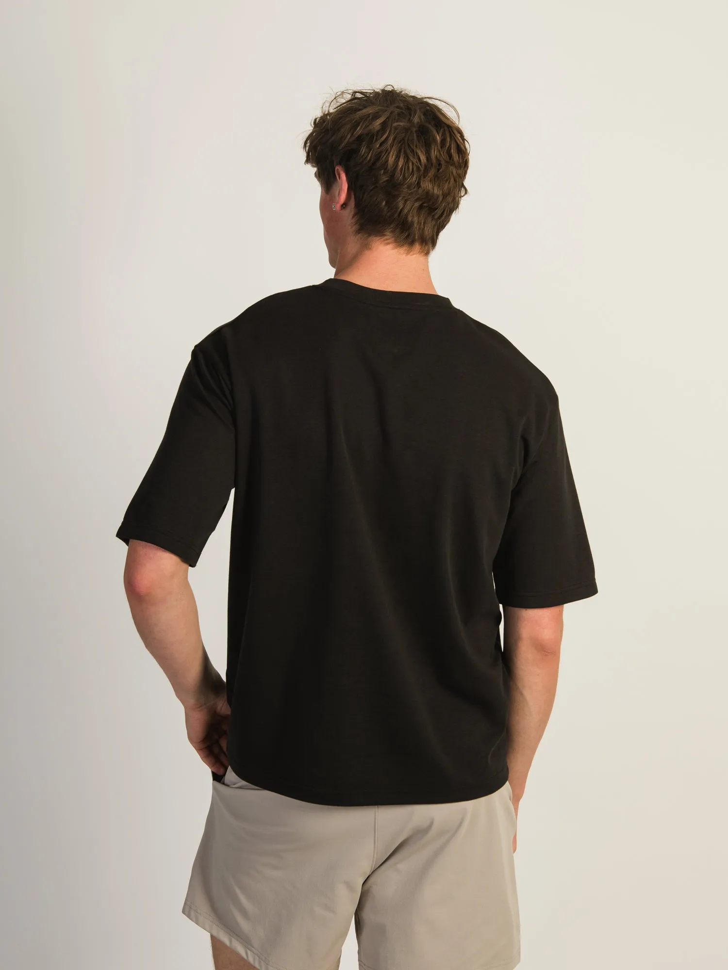 KOLBY KEEP COOL BOXY FIT TEE - BLACK sold by Boathouse product image thumbnail 2