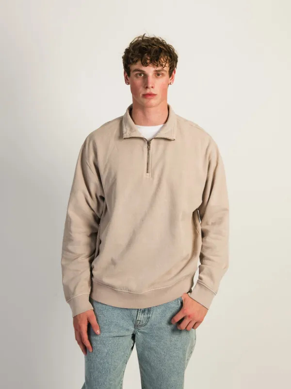 KOLBY RELAXED FIT QUARTER ZIP - PEBBLE sold by Boathouse