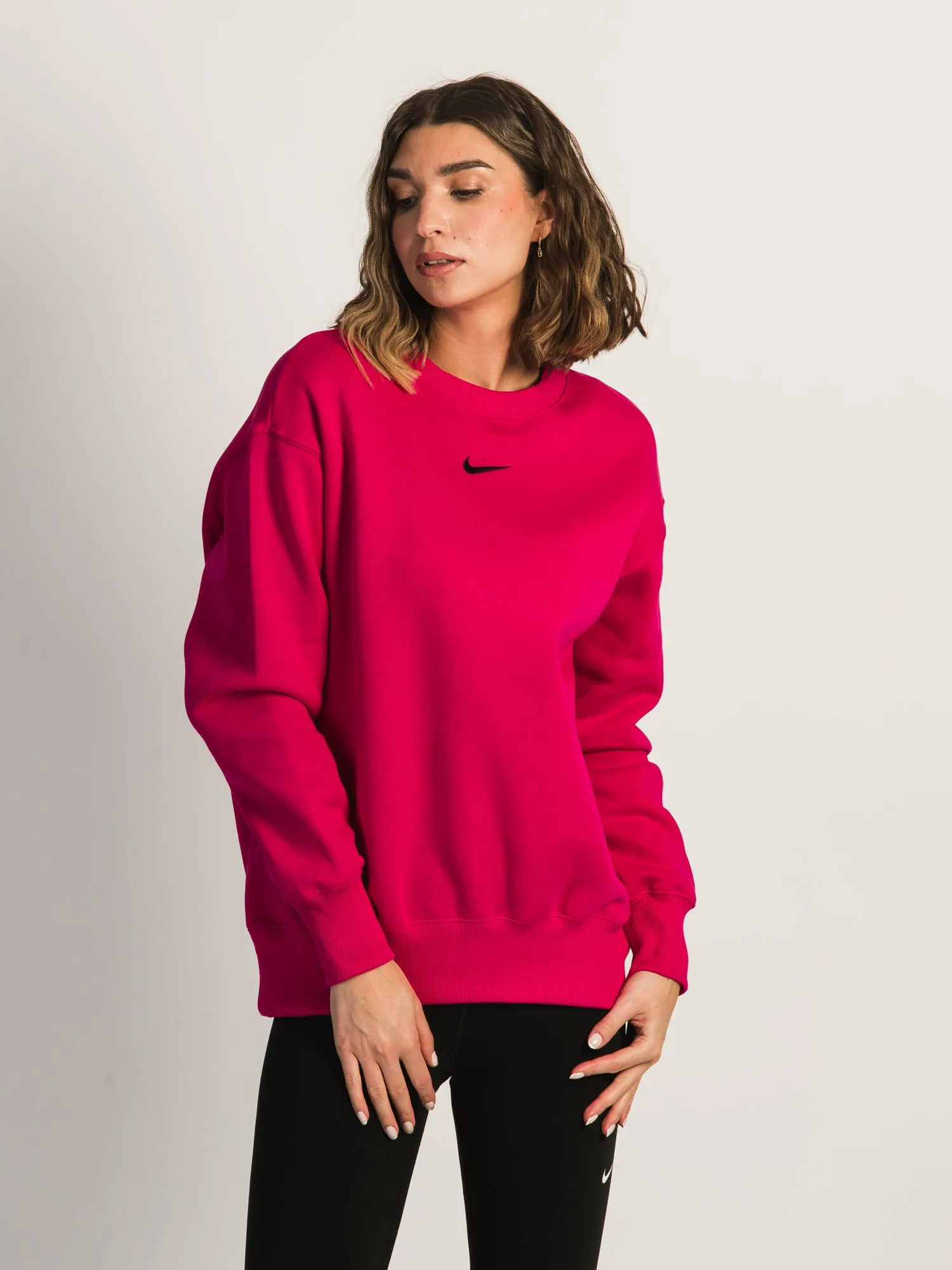 NIKE OVERSIZED CREWNECK SWEATSHIRT sold by Boathouse product image thumbnail 3