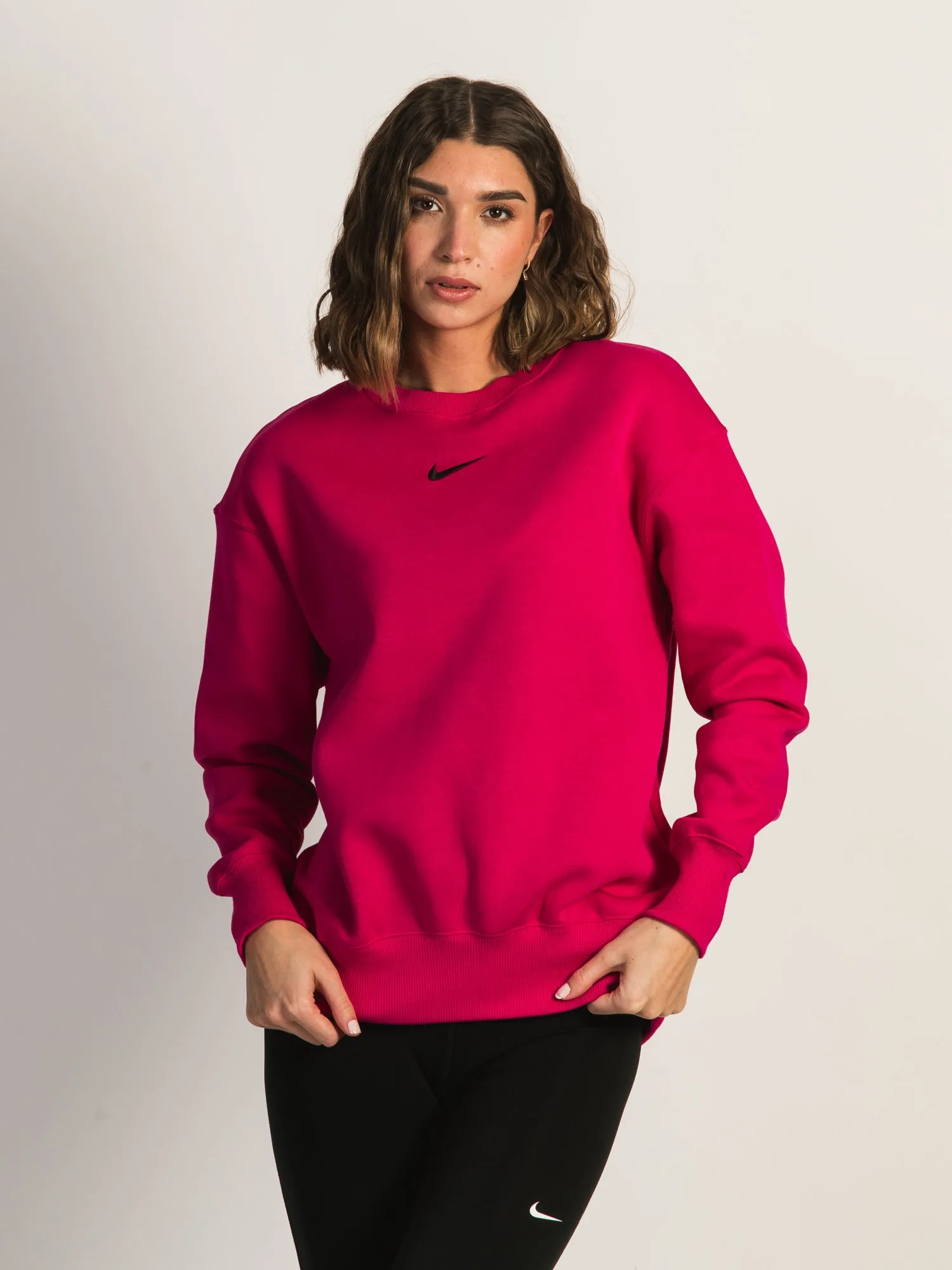 NIKE OVERSIZED CREWNECK SWEATSHIRT sold by Boathouse product image thumbnail 2