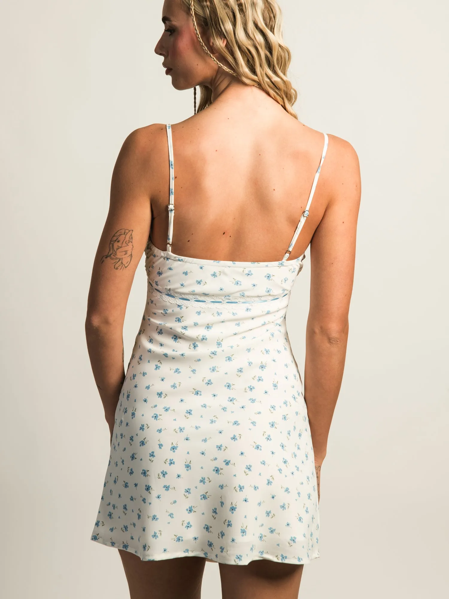 PRINCESS POLLY KARENA MINI FLORAL DRESS - WHITE sold by Boathouse product image thumbnail 4