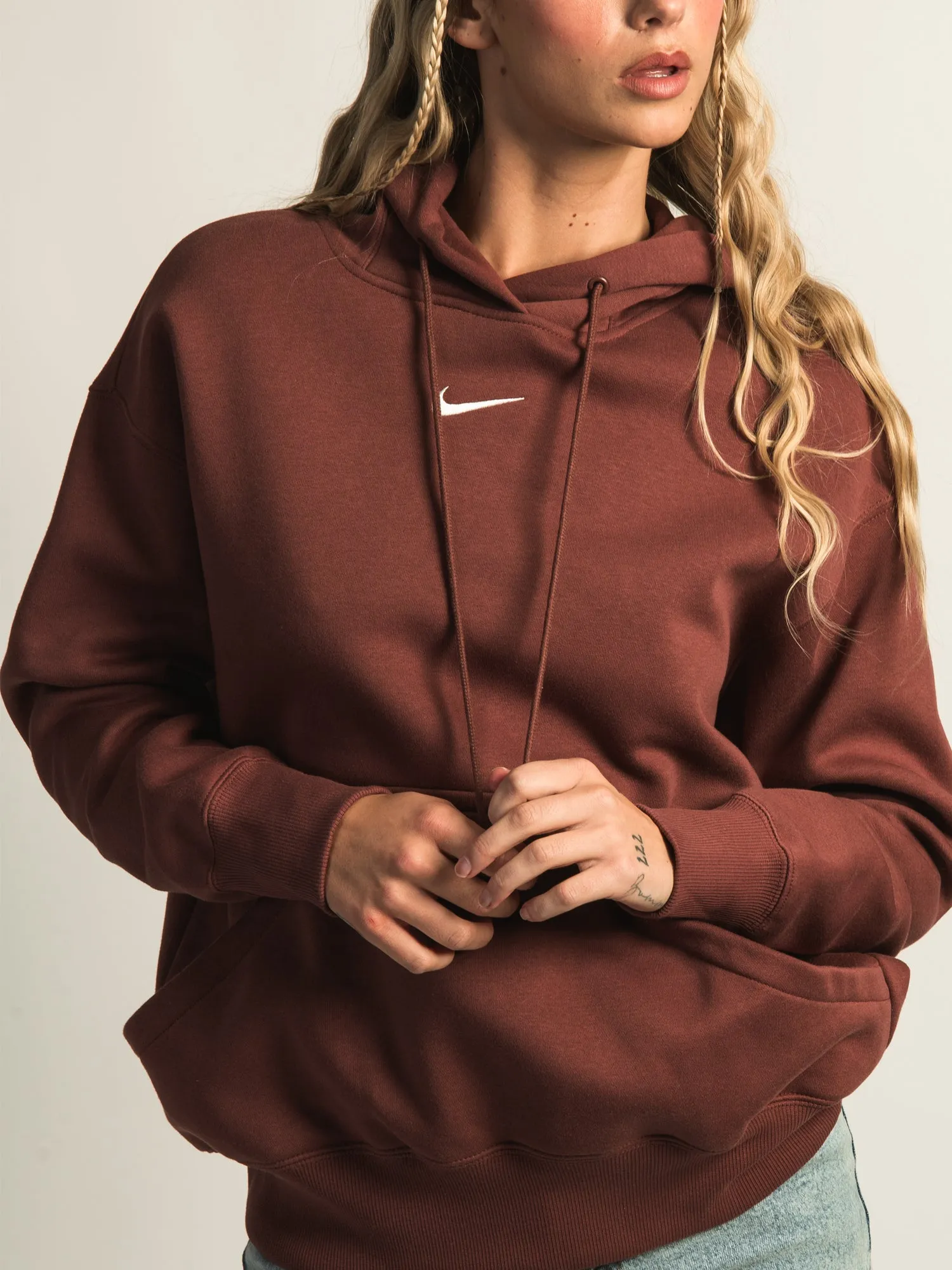 NIKE SPORTSWEAR PHOENIX FLEECE OVERSIZED PULLOVER HOODIE sold by Boathouse product image thumbnail 3
