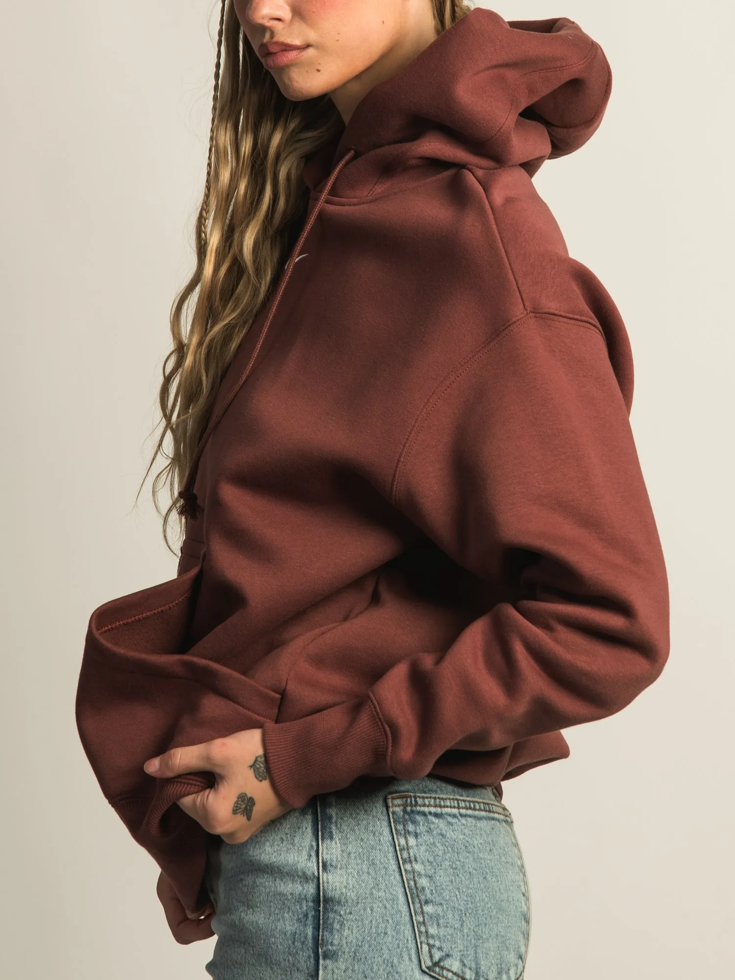 NIKE SPORTSWEAR PHOENIX FLEECE OVERSIZED PULLOVER HOODIE sold by Boathouse product image thumbnail 4