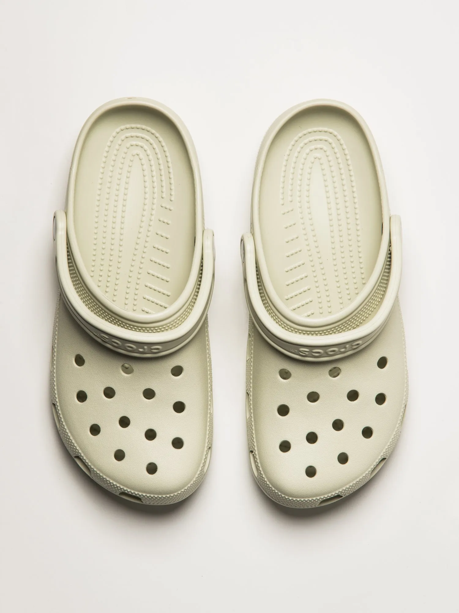 MENS CROCS CLASSIC CLOG - LINEN sold by Boathouse product image thumbnail 4