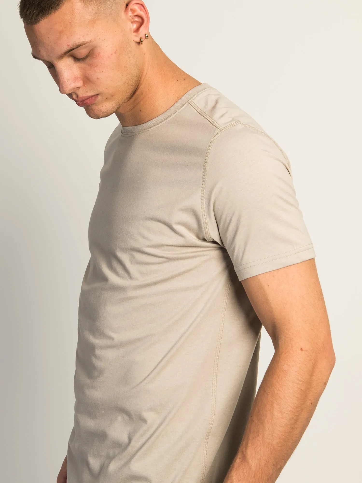 VICTOR CREWNECK TEE - PEBBLE sold by Boathouse product image thumbnail 4