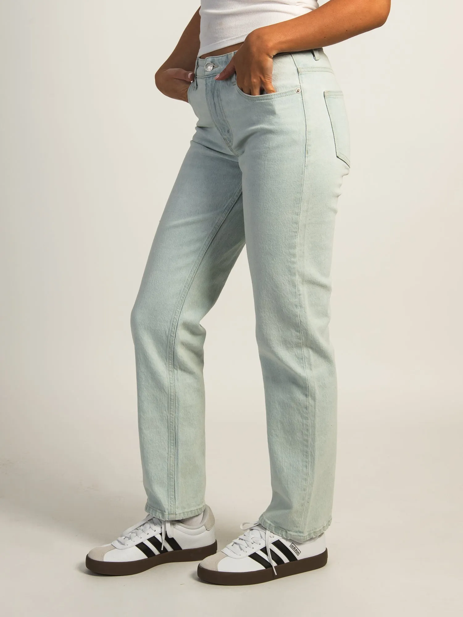 HARLOW MID-RISE STRAIGHT JEAN sold by Boathouse product image thumbnail 3