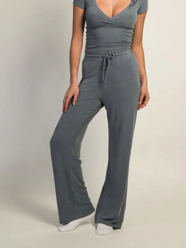 HARLOW MOLLY LOUNGE PANT - DENIM BLUE sold by Boathouse