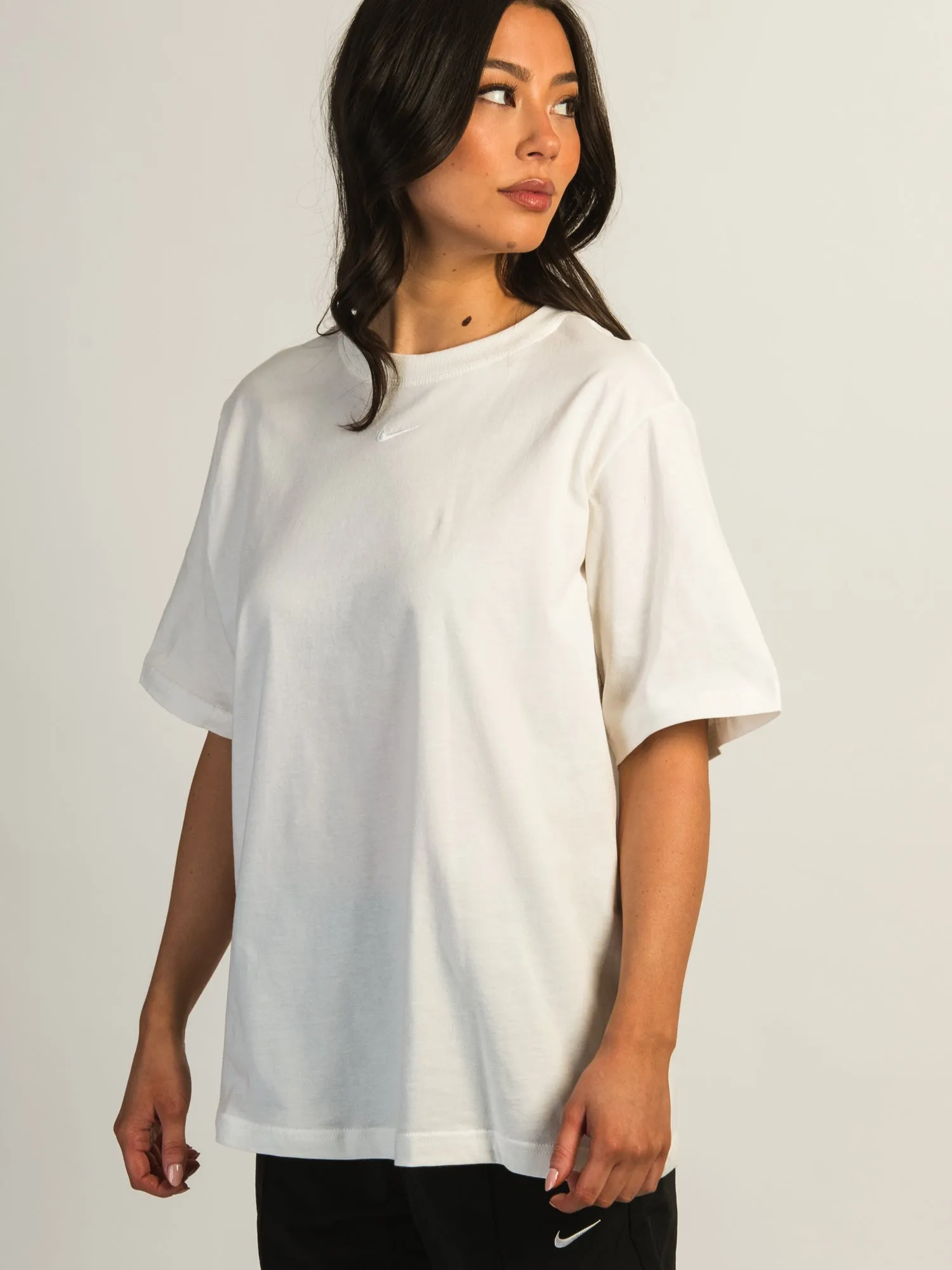NIKE SPORTSWEAR ESSENTIAL OVERSIZED T-SHIRT sold by Boathouse product image thumbnail 4