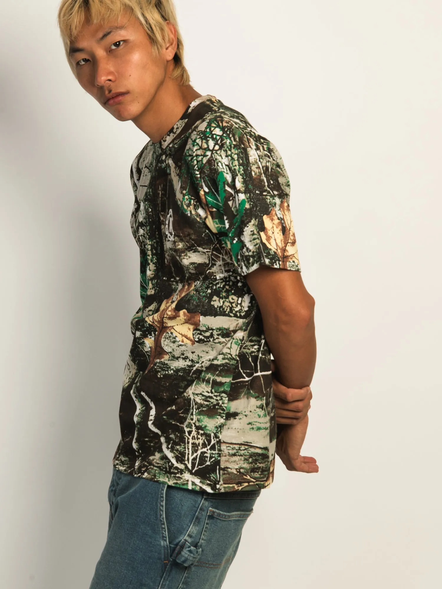CROOKS & CASTLES REALTREE ALL OVER PRINT T-SHIRT sold by Boathouse product image thumbnail 5