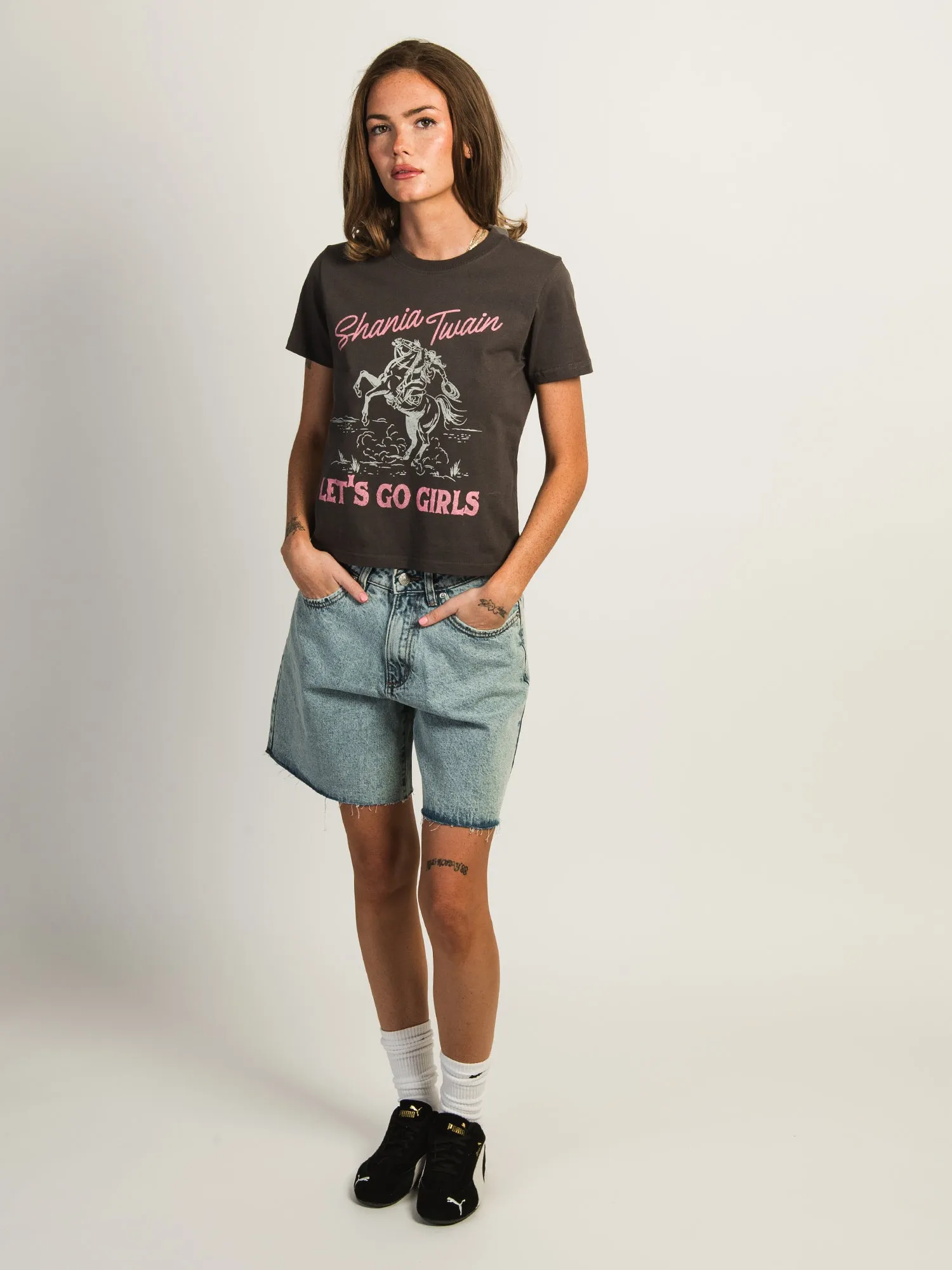 SHANIA TWAIN BOXY FIT TEE sold by Boathouse product image thumbnail 3
