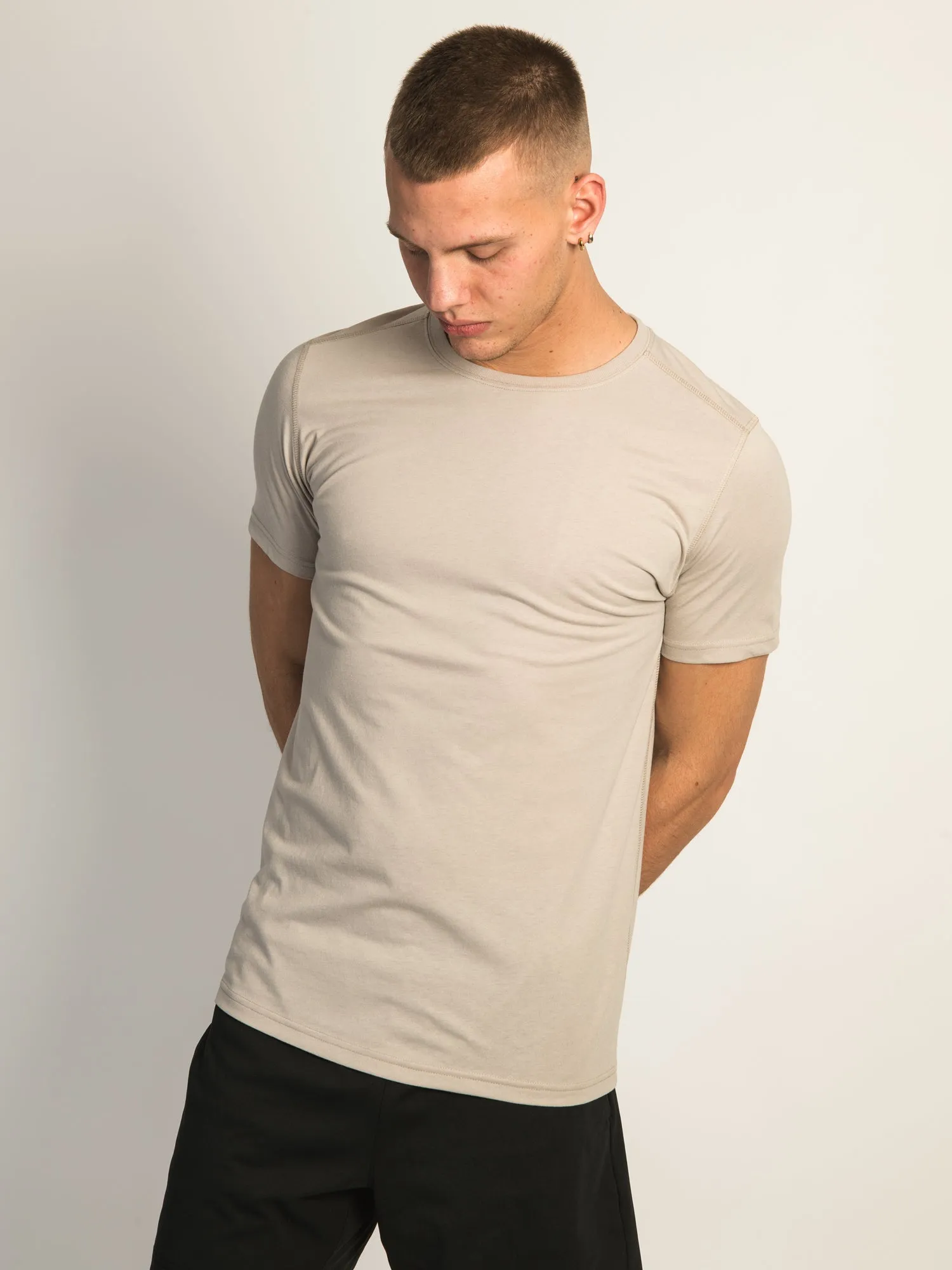 VICTOR CREWNECK TEE - PEBBLE sold by Boathouse