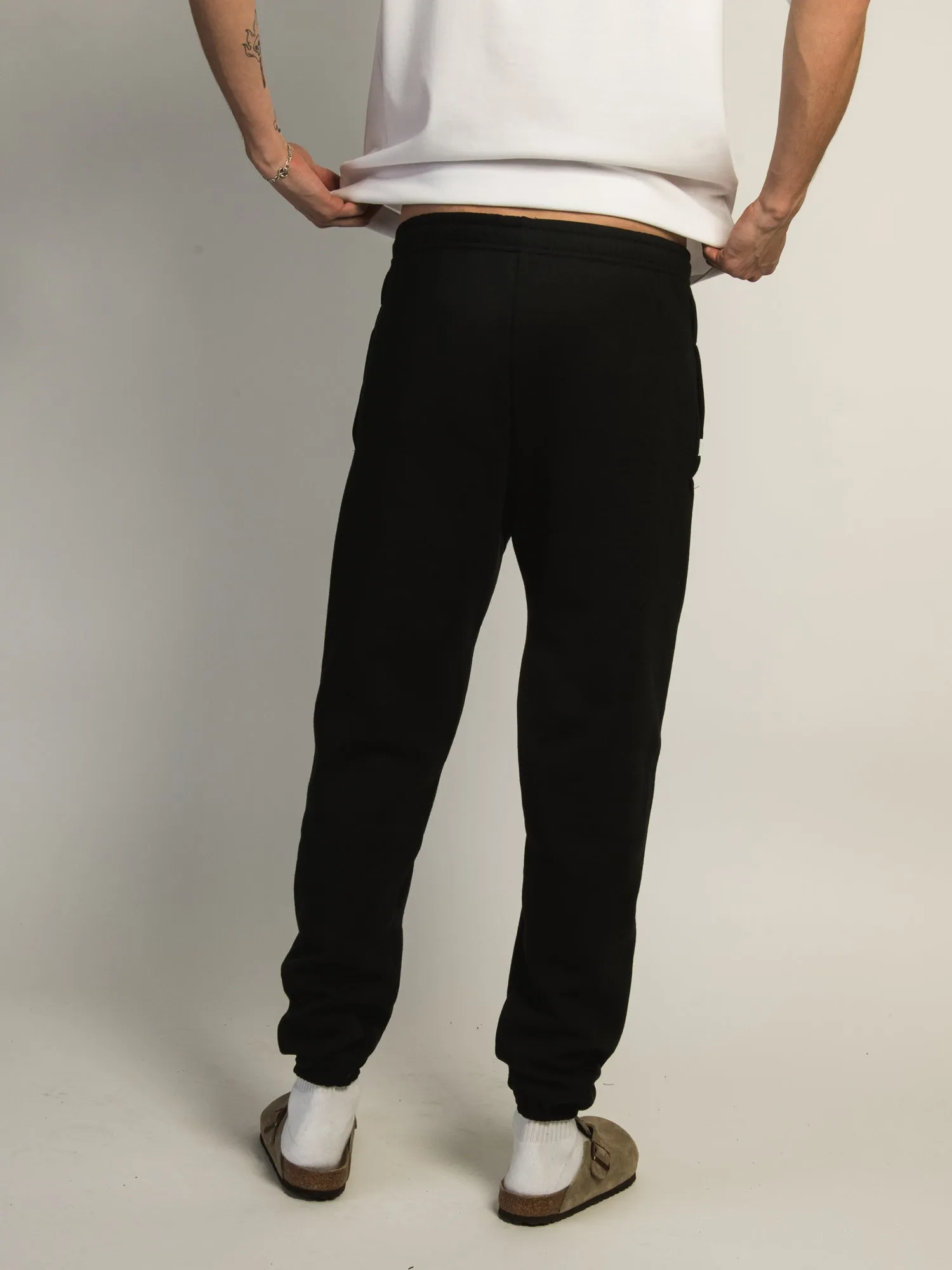 NCAA UNC SWEATPANTS sold by Boathouse product image thumbnail 5