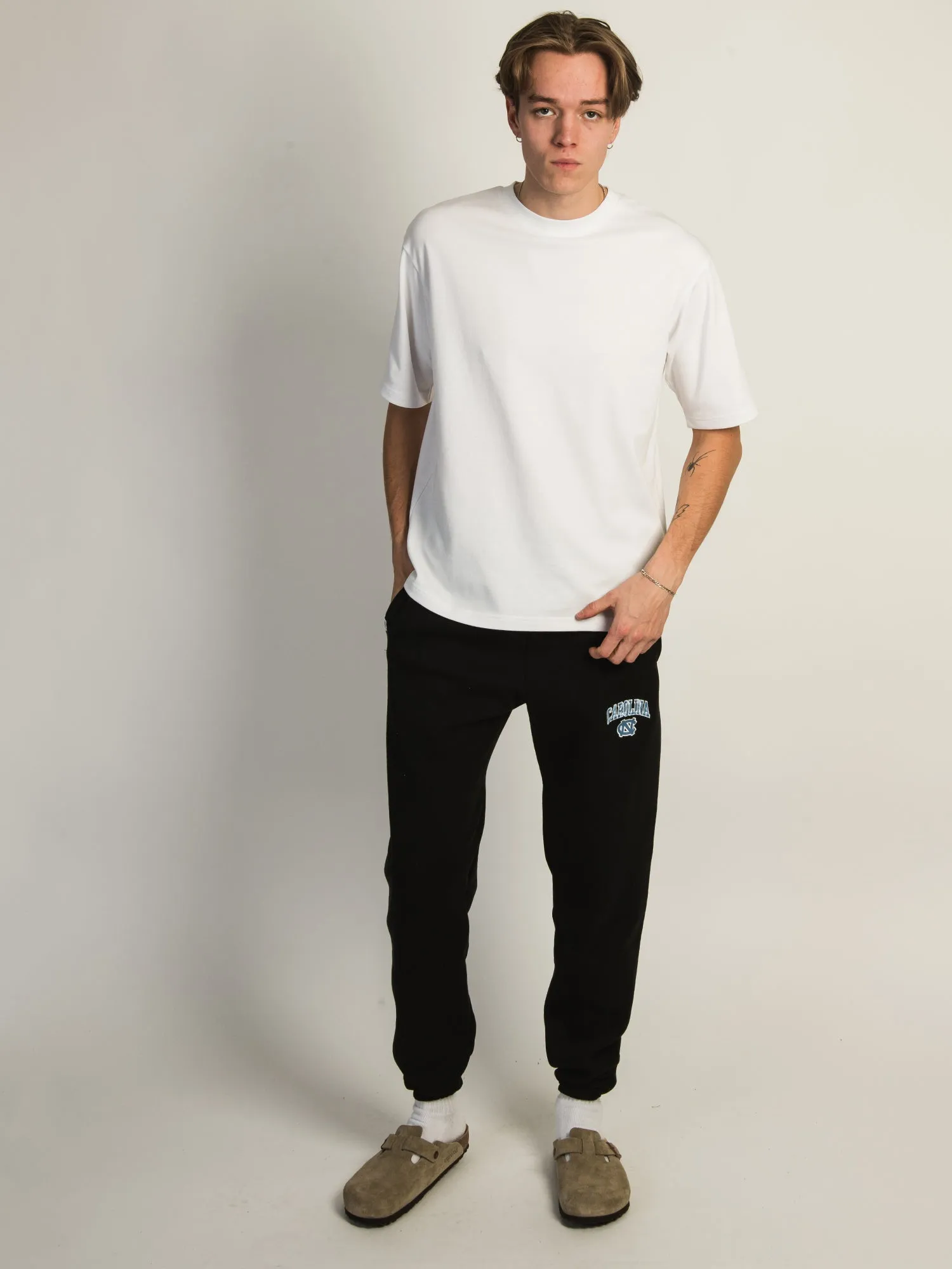 NCAA UNC SWEATPANTS sold by Boathouse product image thumbnail 3