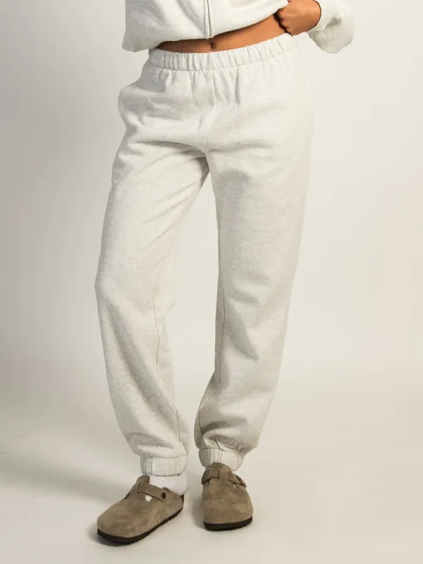 HARLOW JORDANA RELAXED SWEATPANT - CLOUD sold by Boathouse