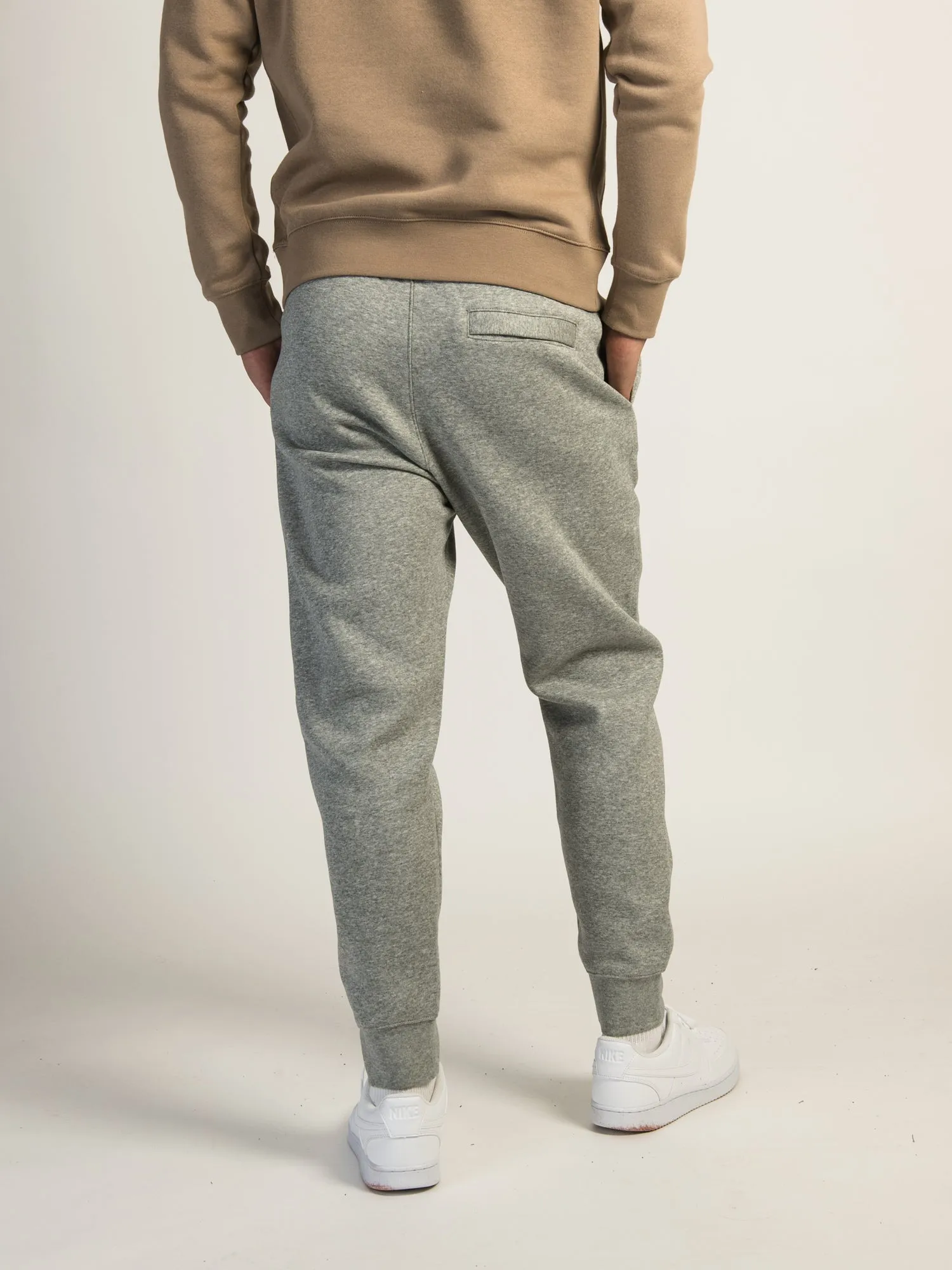 NIKE SPORTSWEAR CLUB FLEECE SWEATPANT sold by Boathouse product image thumbnail 4