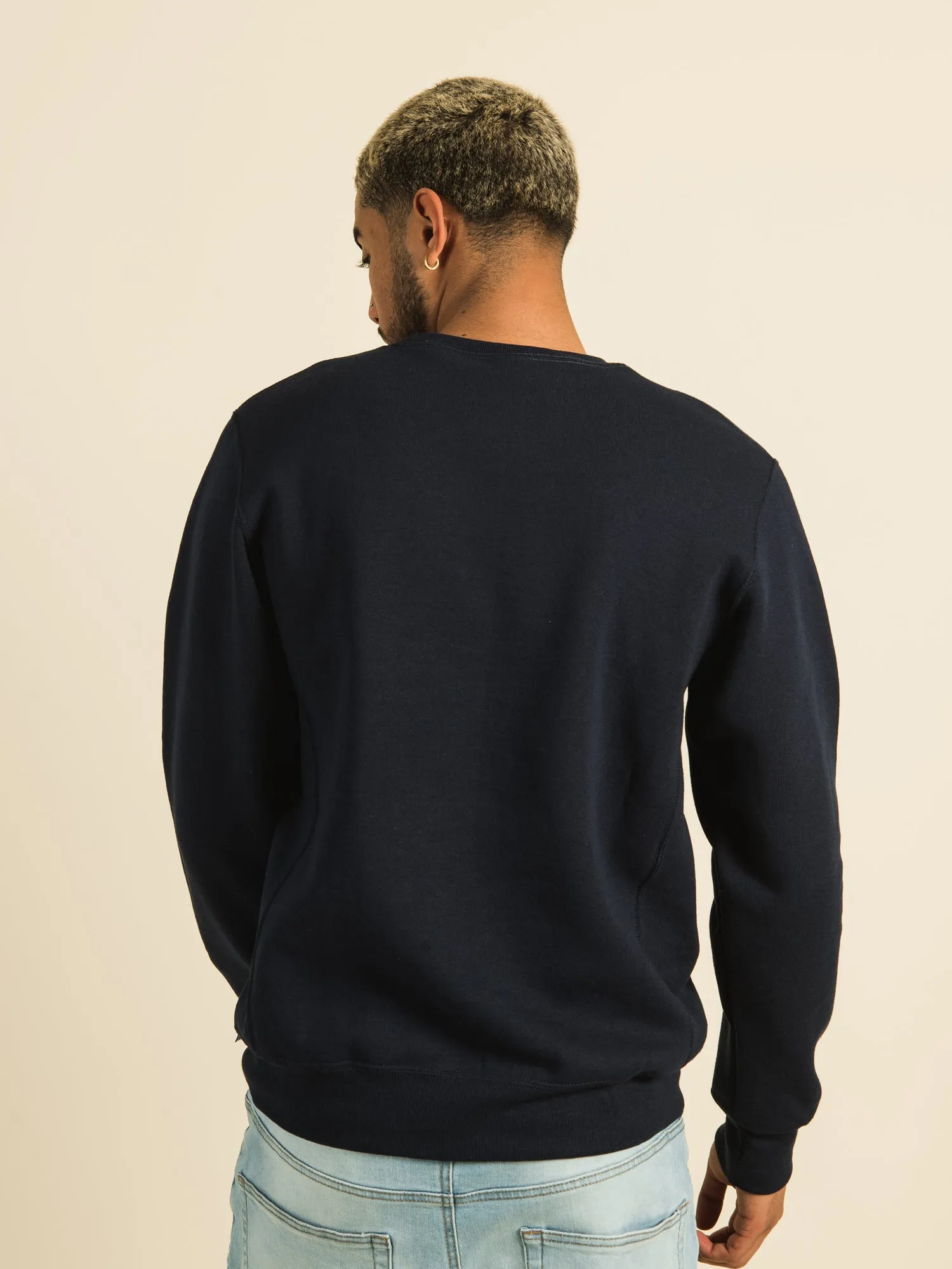 NCAA CAROLINA CREWNECK sold by Boathouse product image thumbnail 4