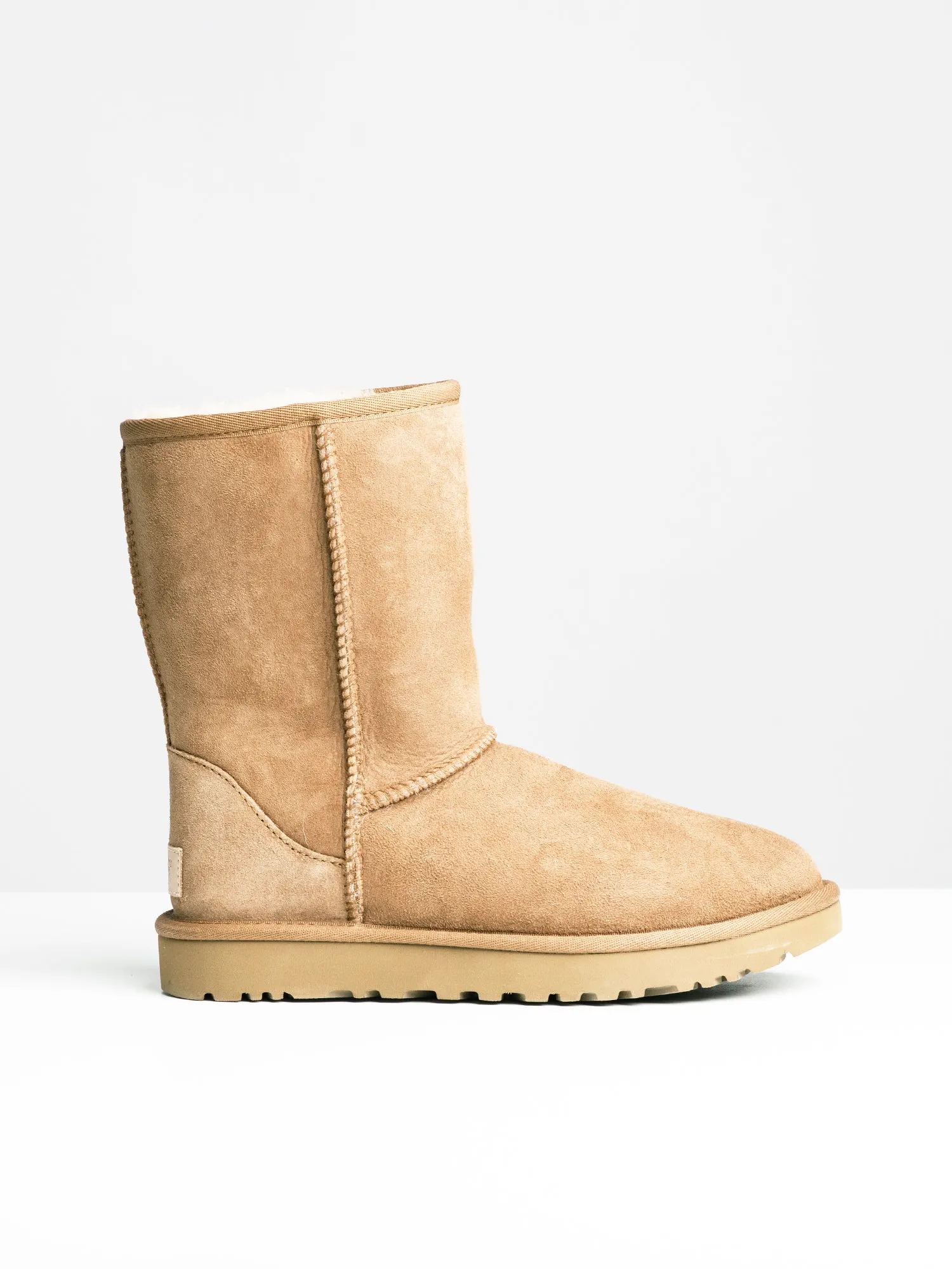 WOMENS UGG CLASSIC SHORT II BOOTS - CHESTNUT sold by Boathouse