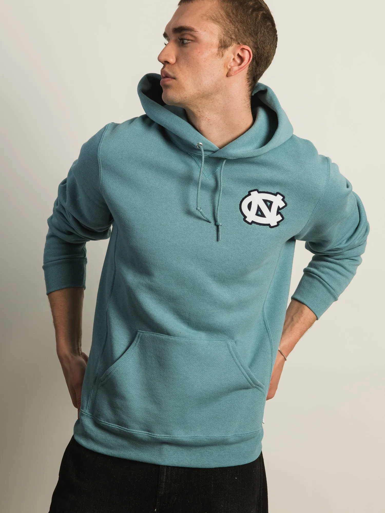 NCAA UNC PULLOVER HOODIE sold by Boathouse product image thumbnail 3