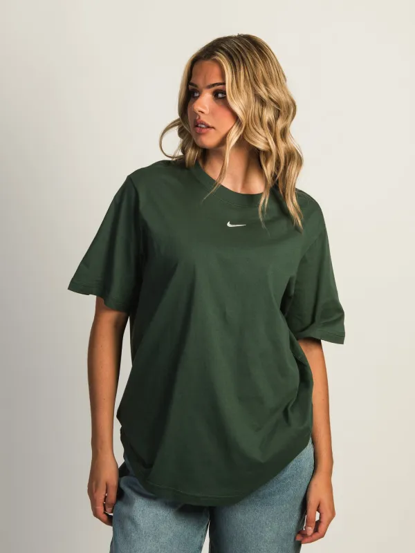 NIKE SPORTSWEAR ESSENTIALS T-SHIRT sold by Boathouse