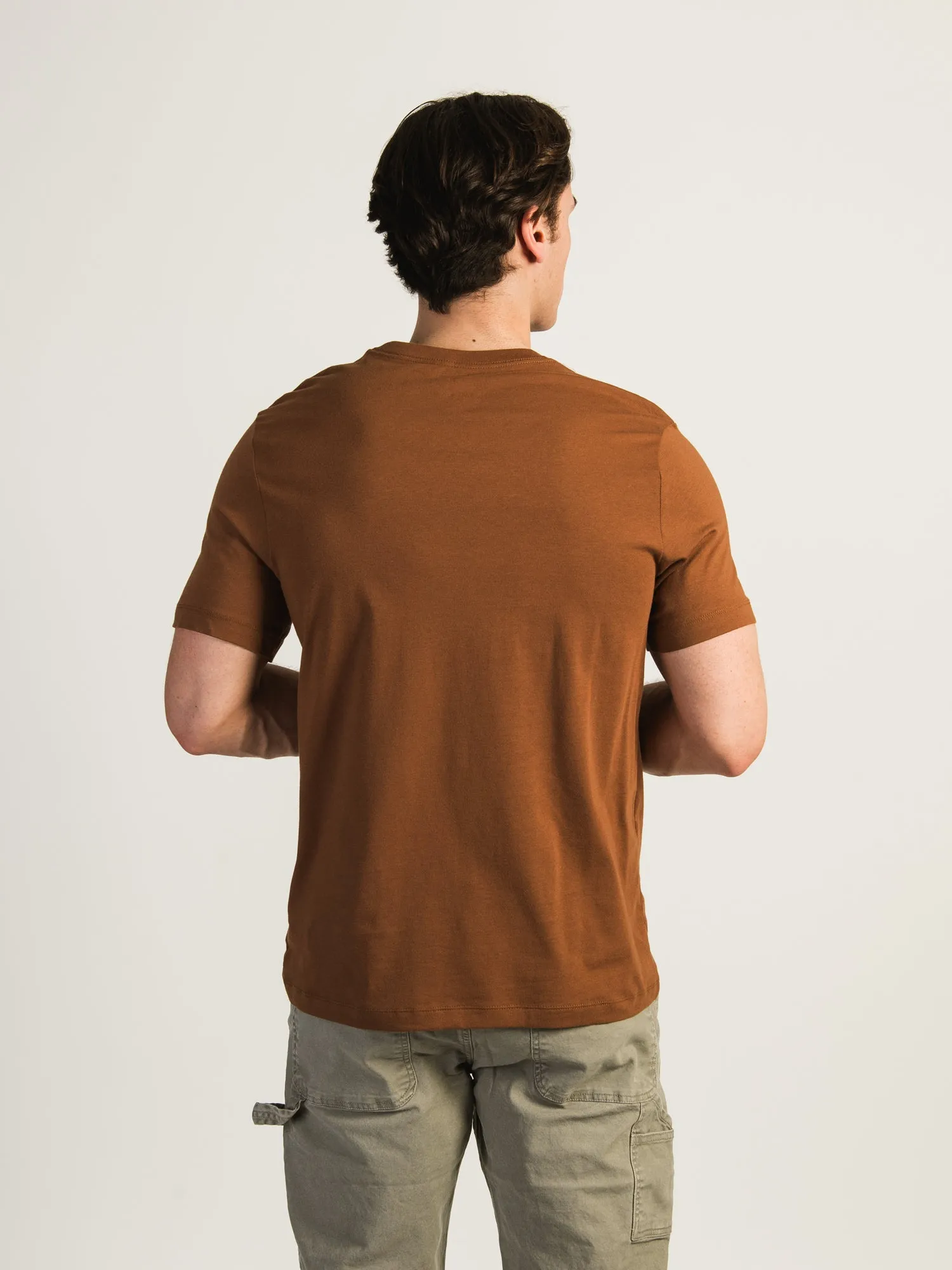 NIKE SPORTSWEAR CLUB T-SHIRT sold by Boathouse product image thumbnail 2