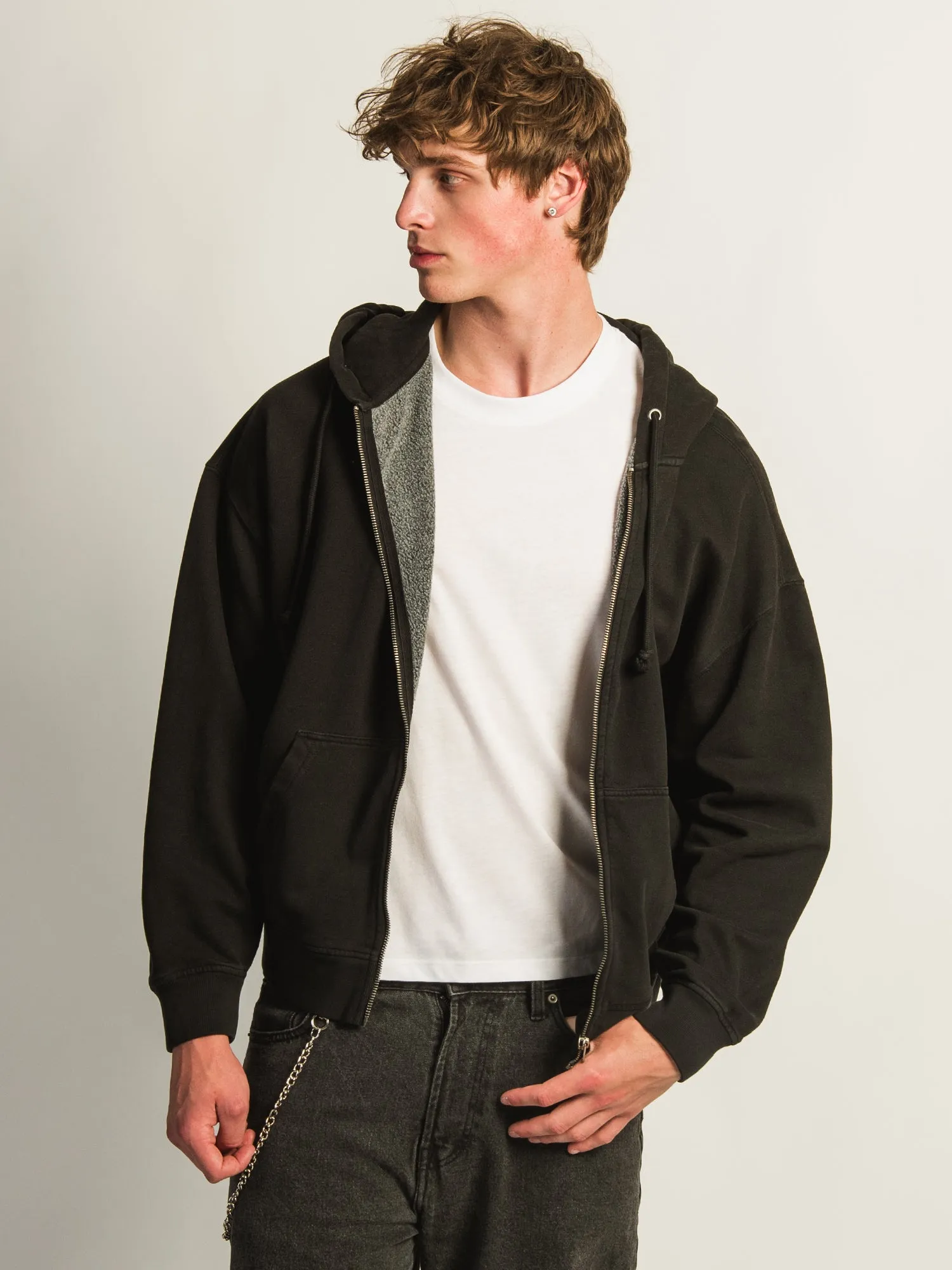 KOLBY RELAXED CREW FIT FULL ZIP HOODIE - BLACK sold by Boathouse product image thumbnail 2