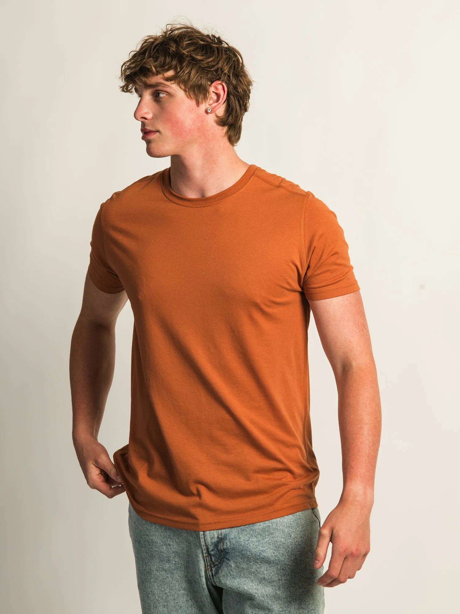 VICTOR CREWNECK - OCHRE sold by Boathouse