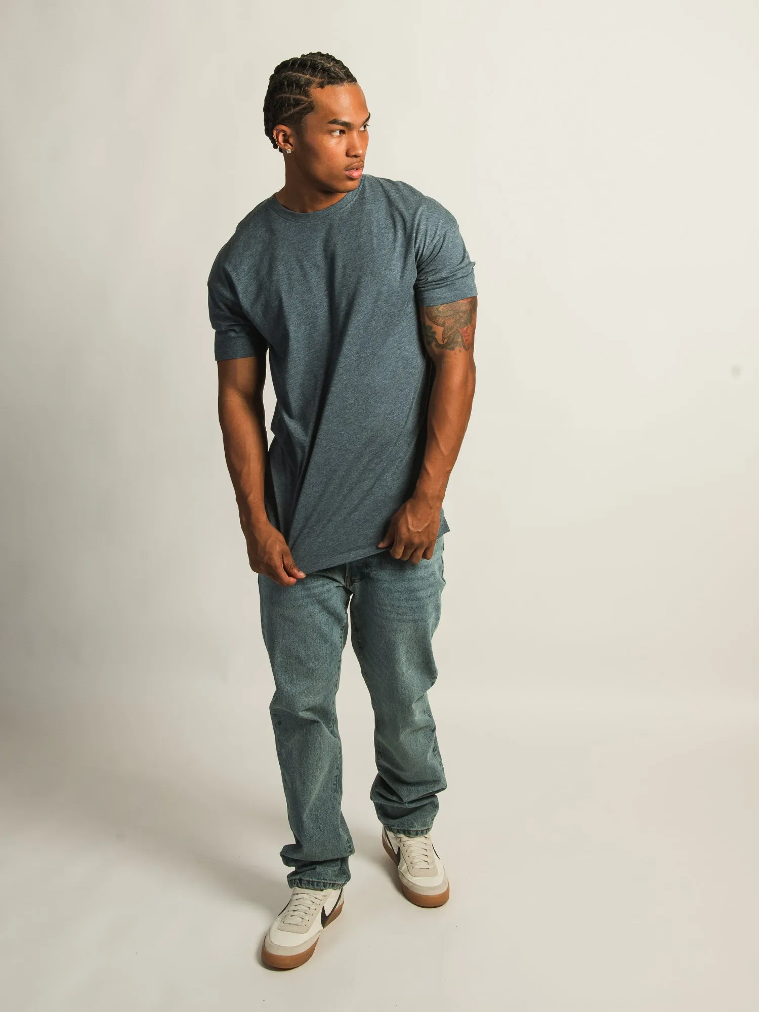LONG FIT TEE- NAVY sold by Boathouse product image thumbnail 2