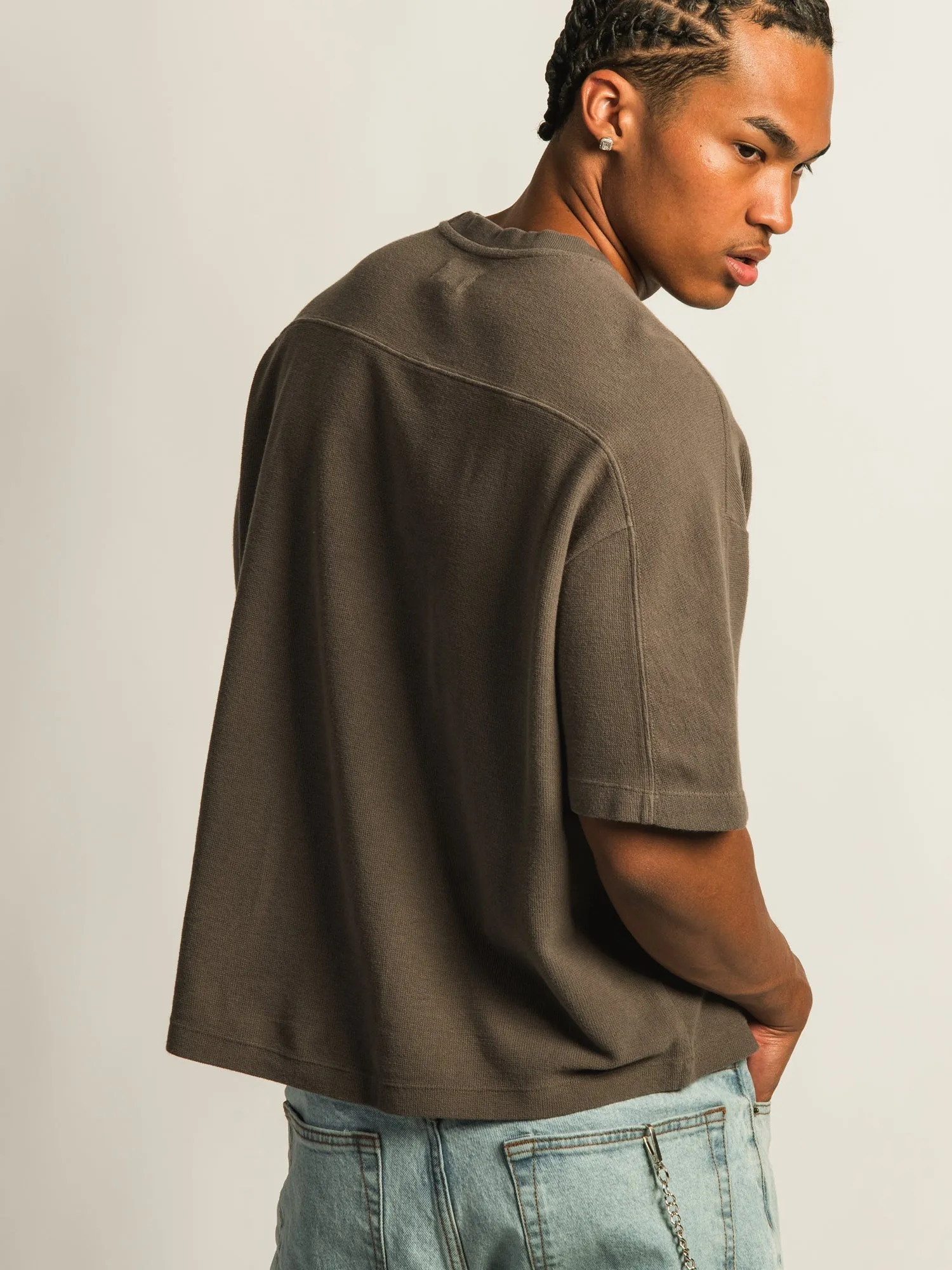 KOLBY SHORT CUT KNIT TEE- IRON sold by Boathouse product image thumbnail 5