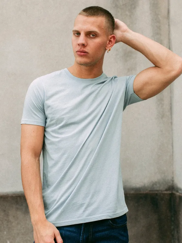 VICTOR CREWNECK - CEMENT sold by Boathouse