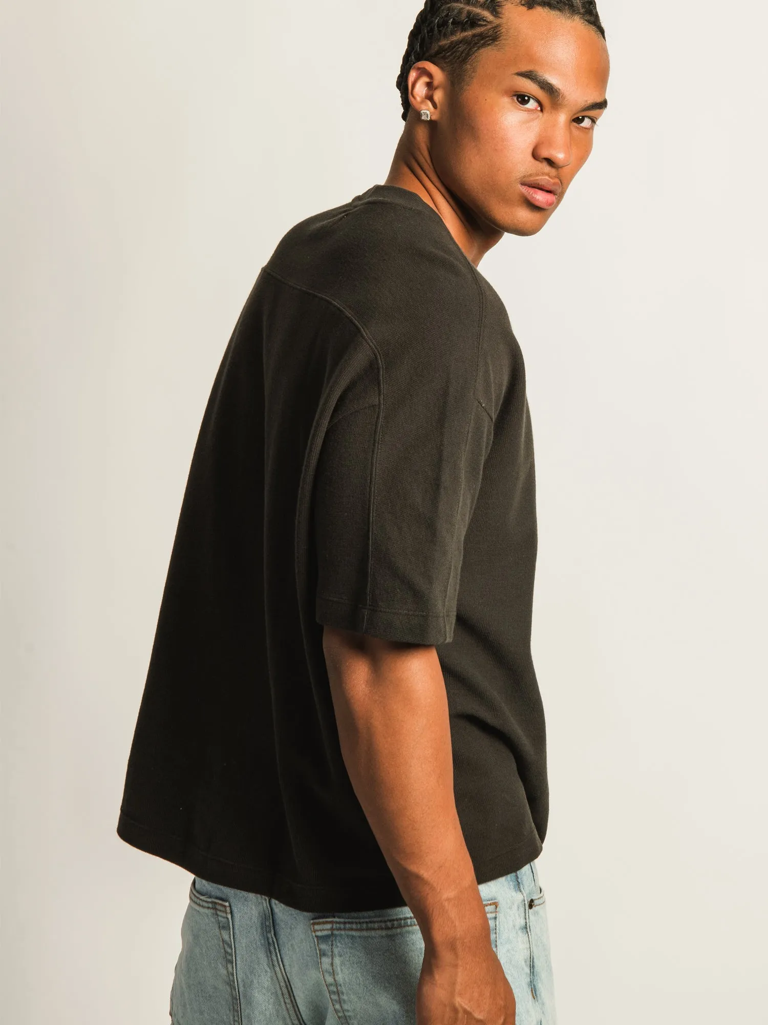 KOLBY SHORT CUT KNIT TEE- BLACK sold by Boathouse product image thumbnail 5